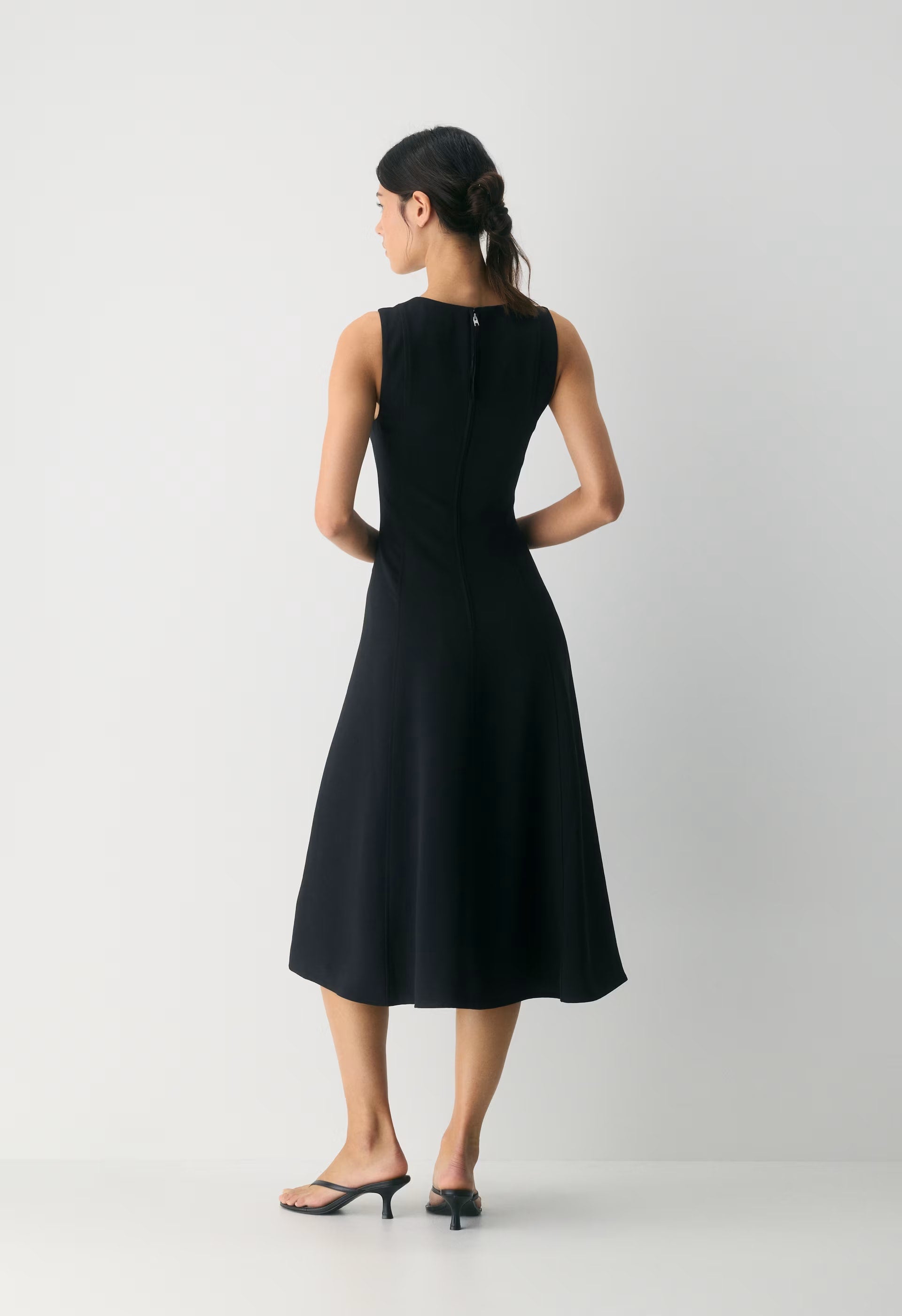 Leiden Dress - Crepette™ - CHERRYBOMB RED