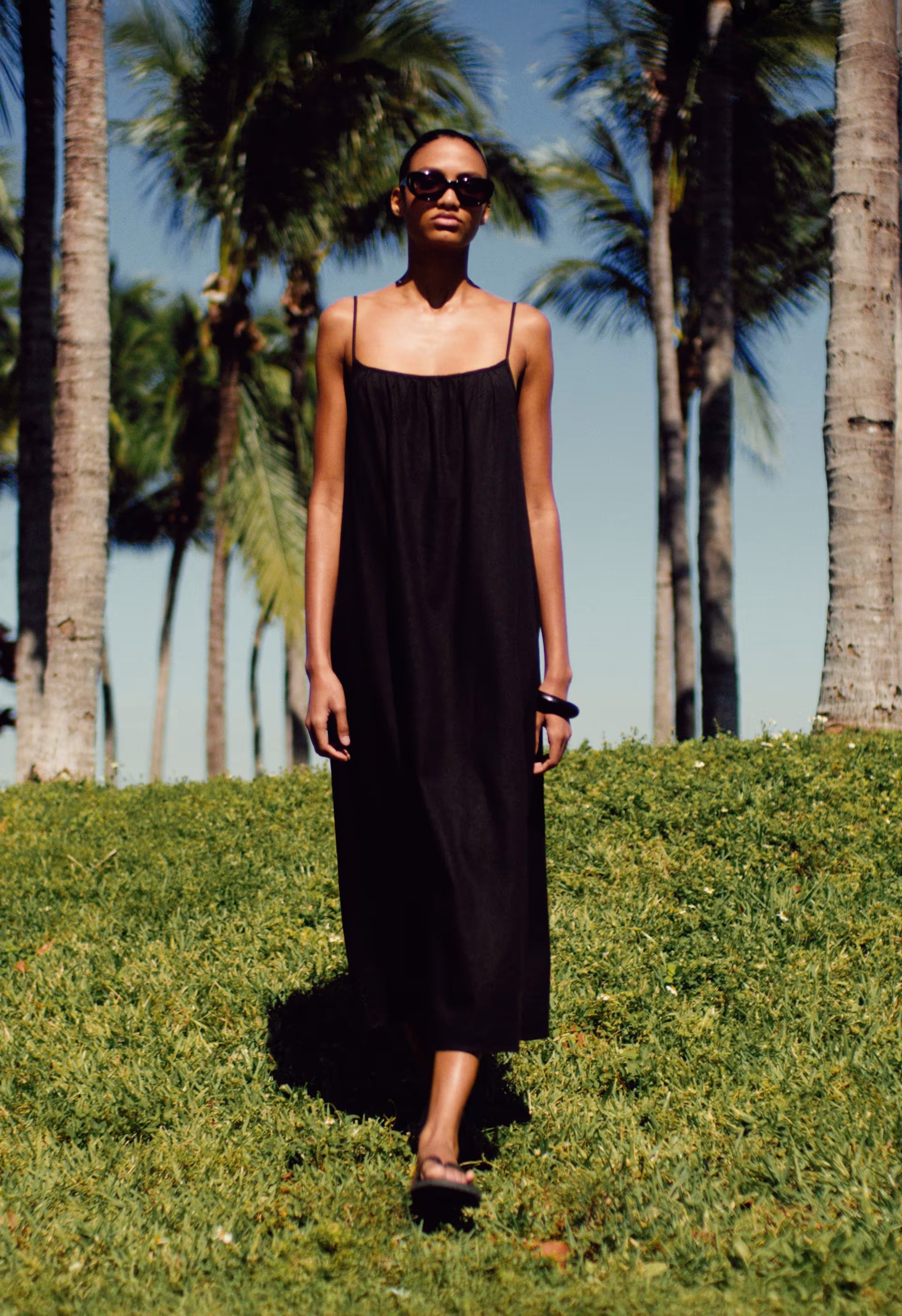 Wellbeing Linen Dress - BLACK