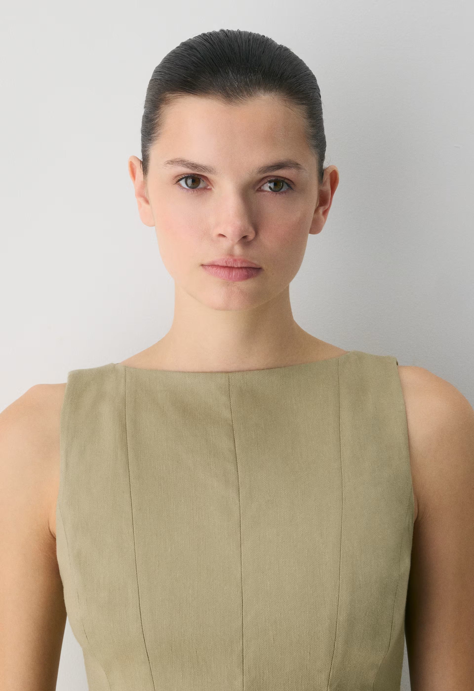 Proxy Linen Dress - MARTINI OLIVE