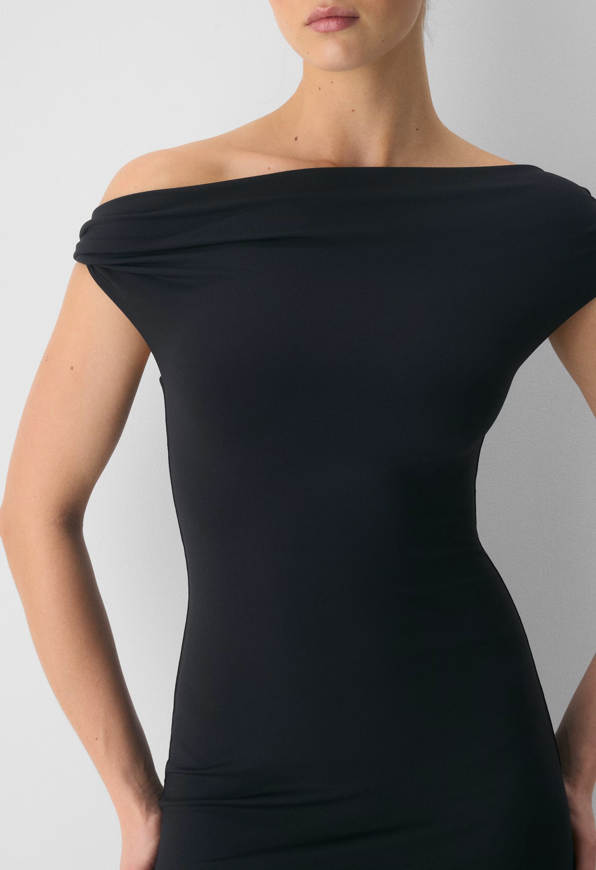 Original Contour Ravish Maxi Dress - BLACK