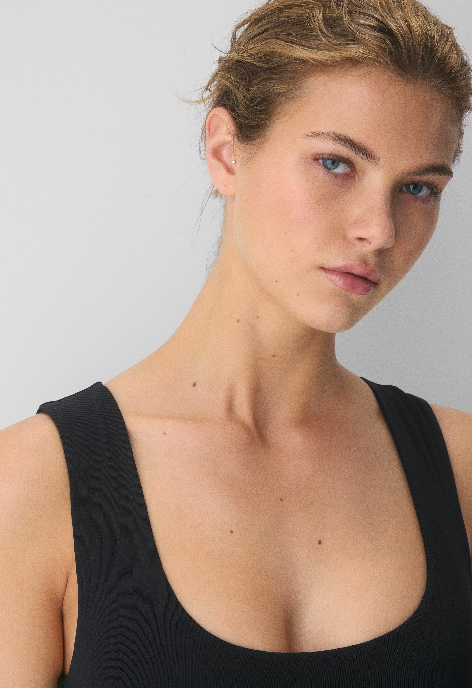 Original Contour Hearten Dress - BLACK