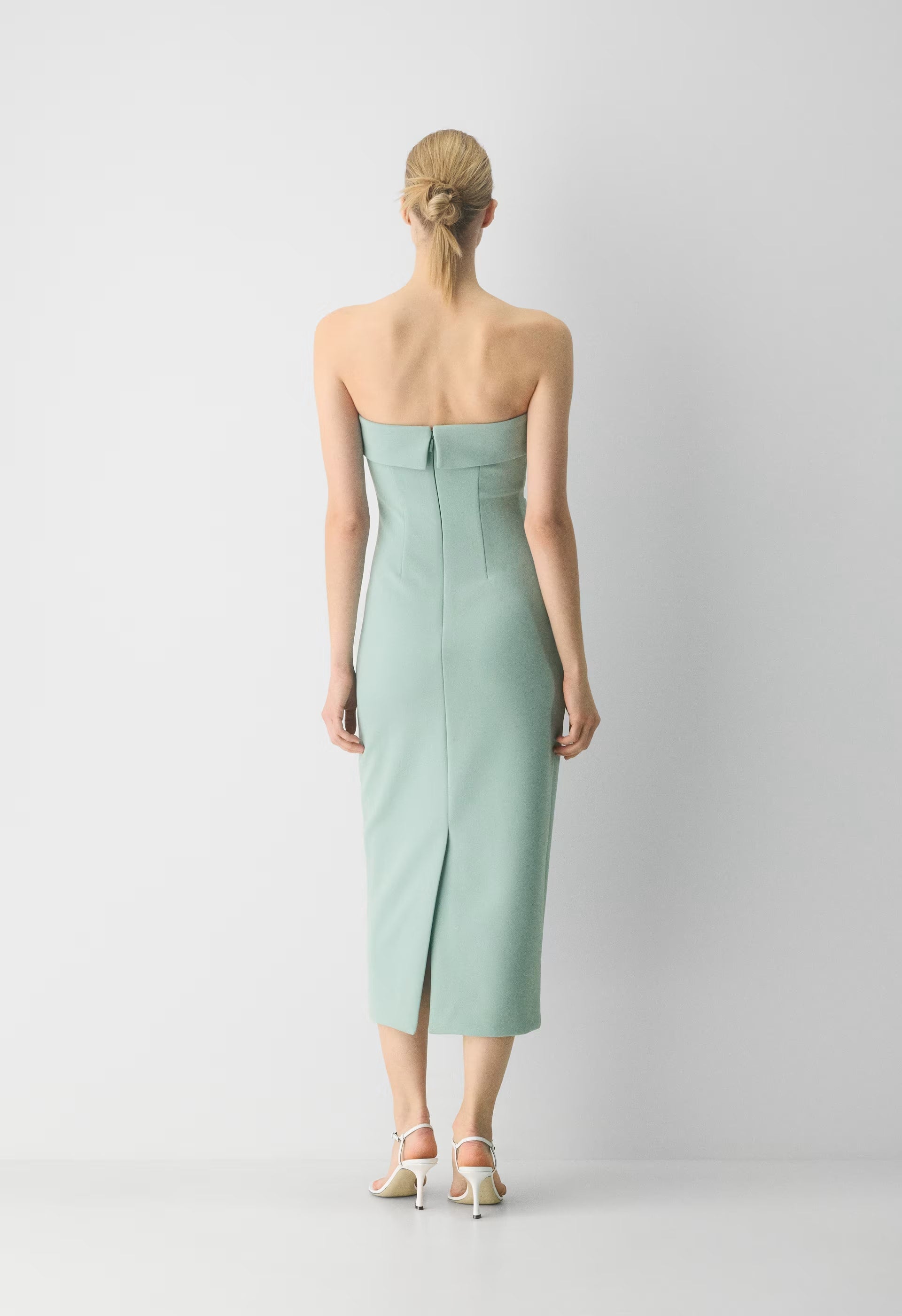 FigureKnit™ Eyecatcher Dress - GODDESS SAGE