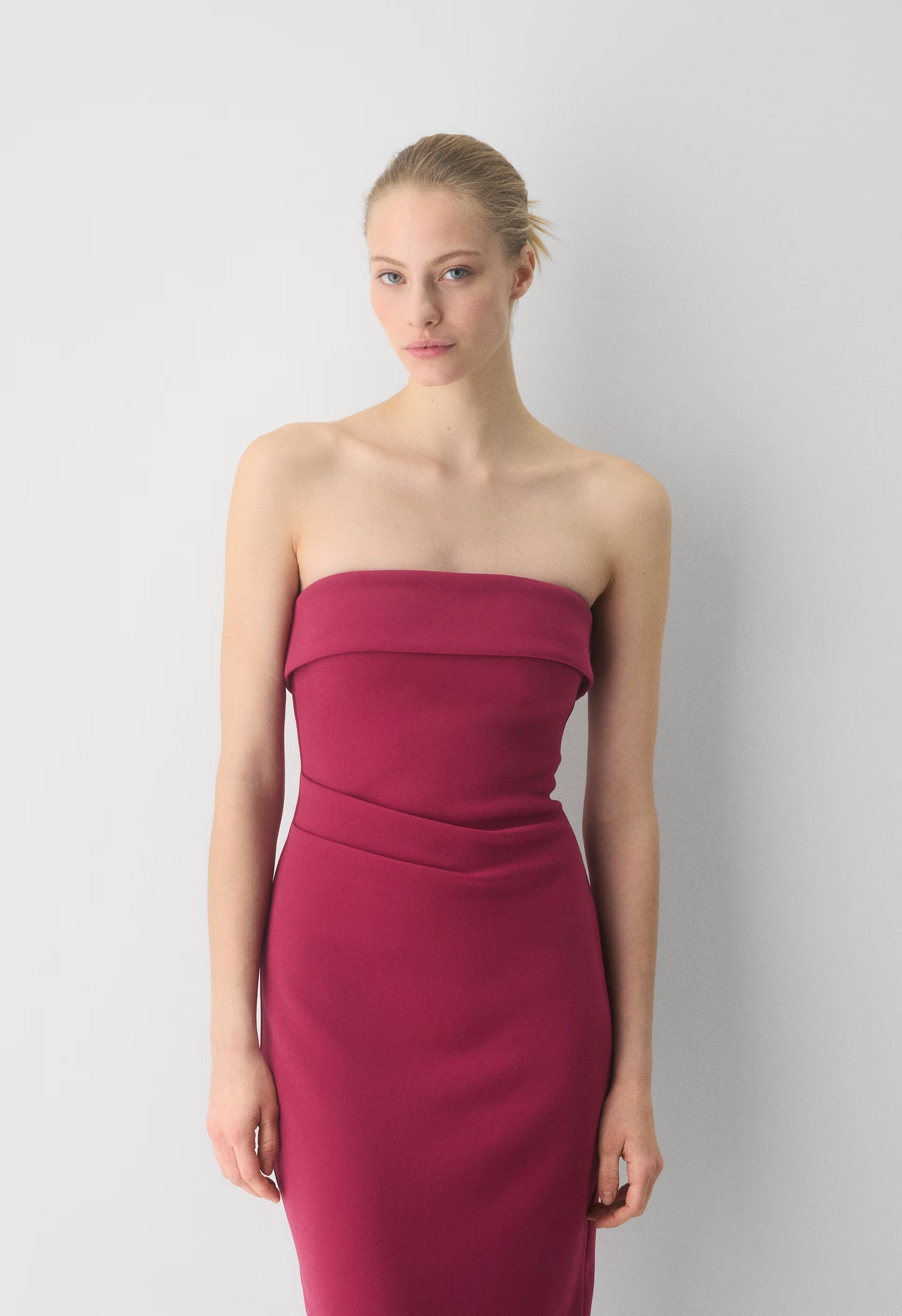 FigureKnit™ Eyecatcher Dress - MARTINI OLIVE