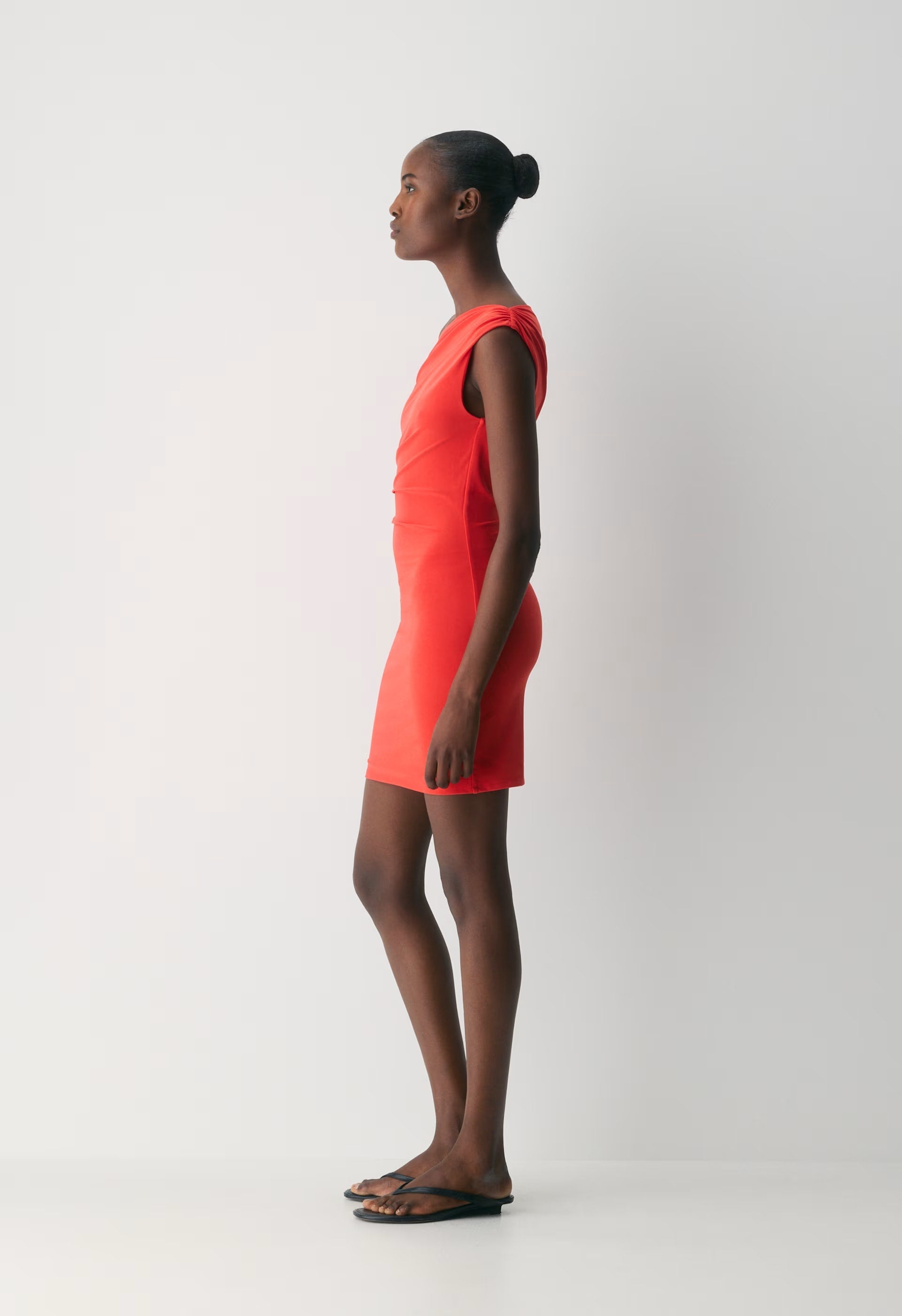 Smooth Matter™ Gallery Dress - CHERRYBOMB RED