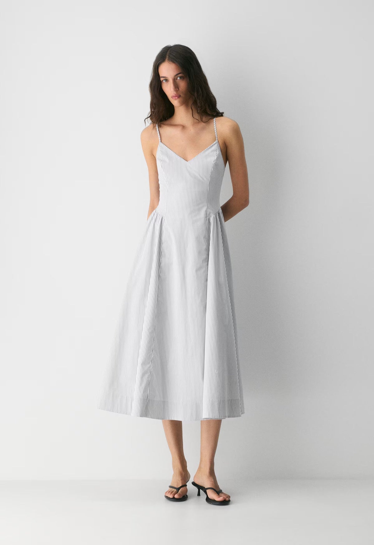 Technique Poplin Cami Dress - CRMN STRP WT/VNTG NVY