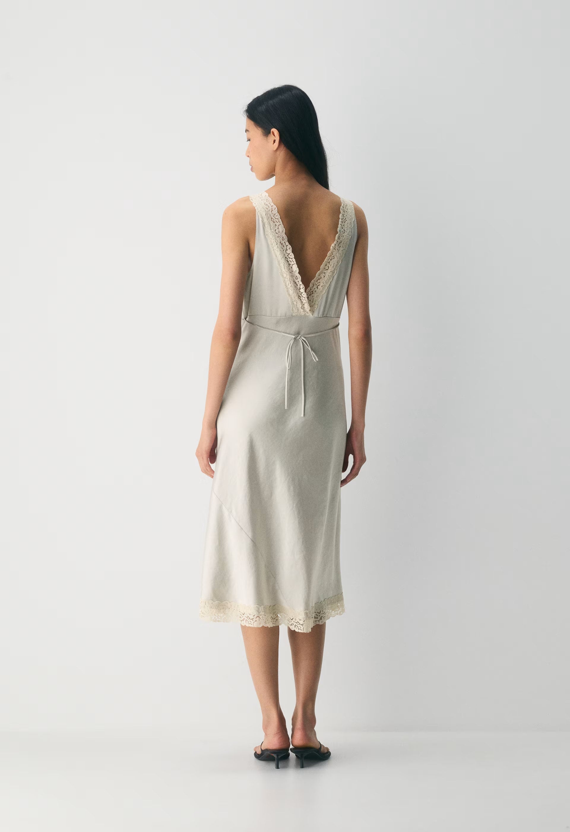 Daisychain Satin Dress - MTRPLS TP/ SPRKNG CHMP