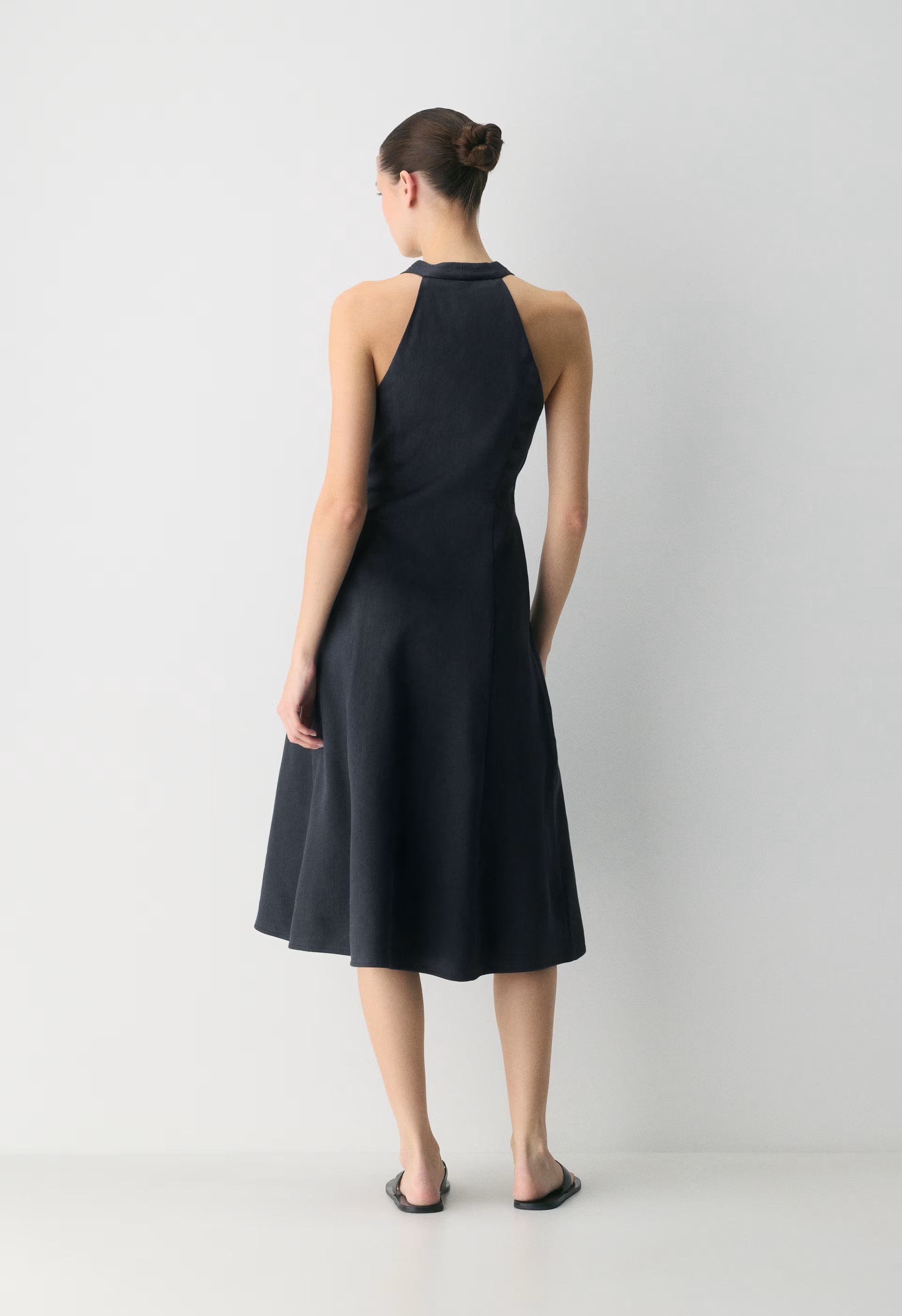 Ventura Linen Halter Dress - ADMIRAL
