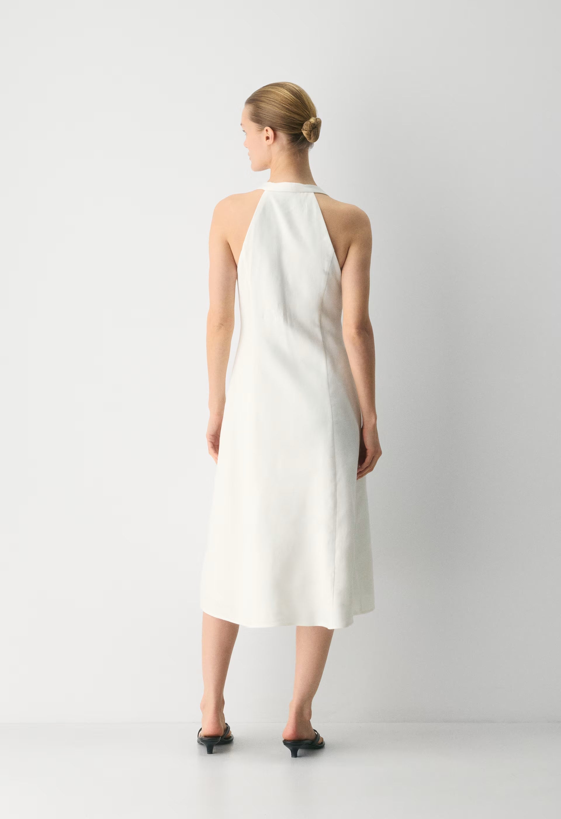 Ventura Linen Halter Dress - LIGHT BIRCH