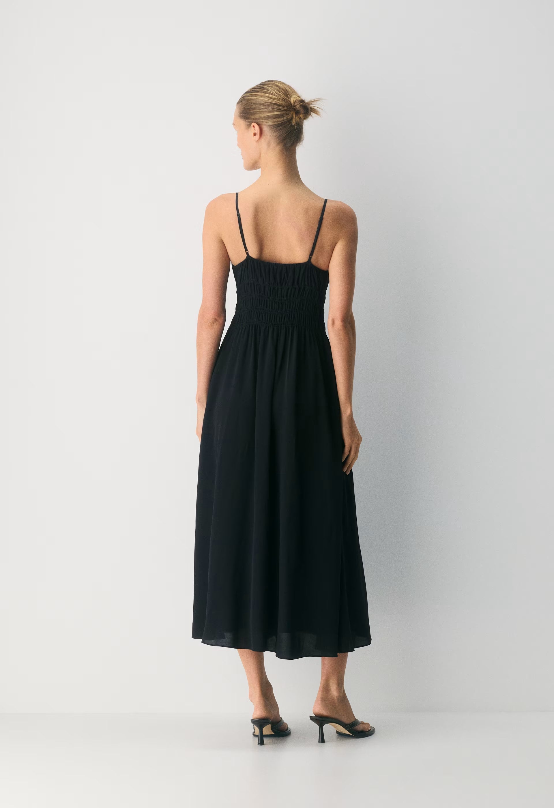 Typescript Cami Dress - BLACK