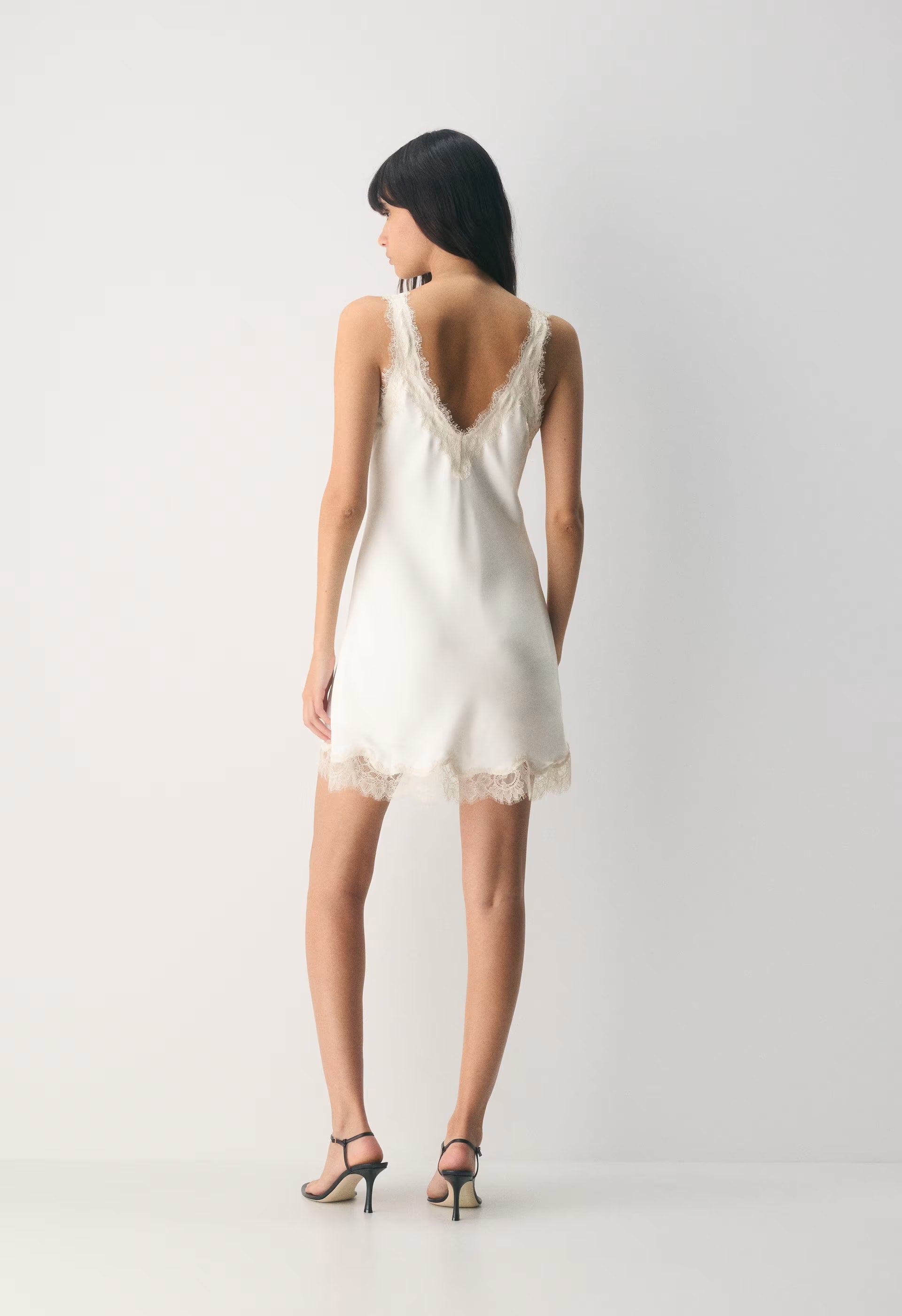 Suite Satin Dress - LT BR/SPKLG CHMPGN