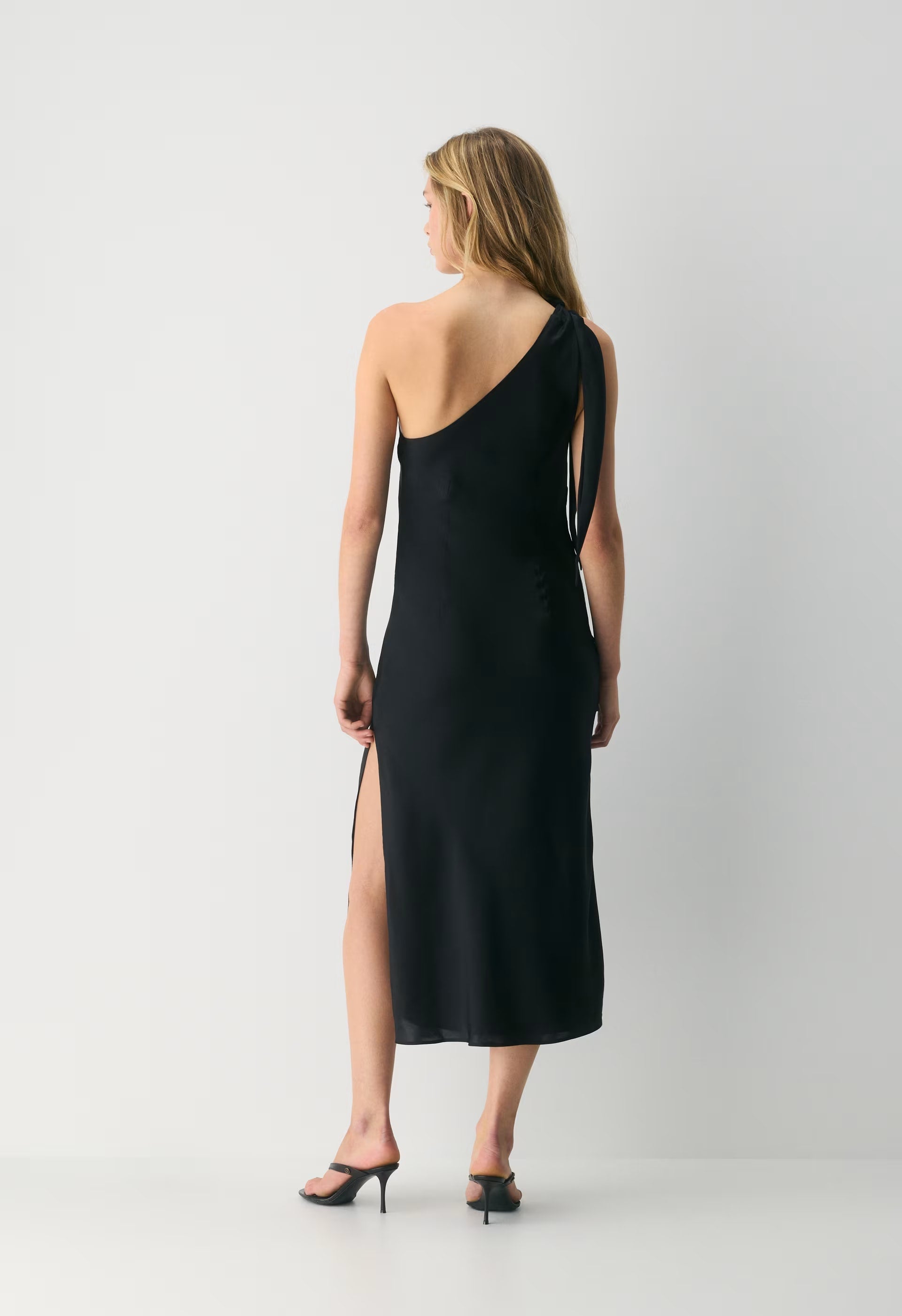 Champagne Satin Dress - BLACK