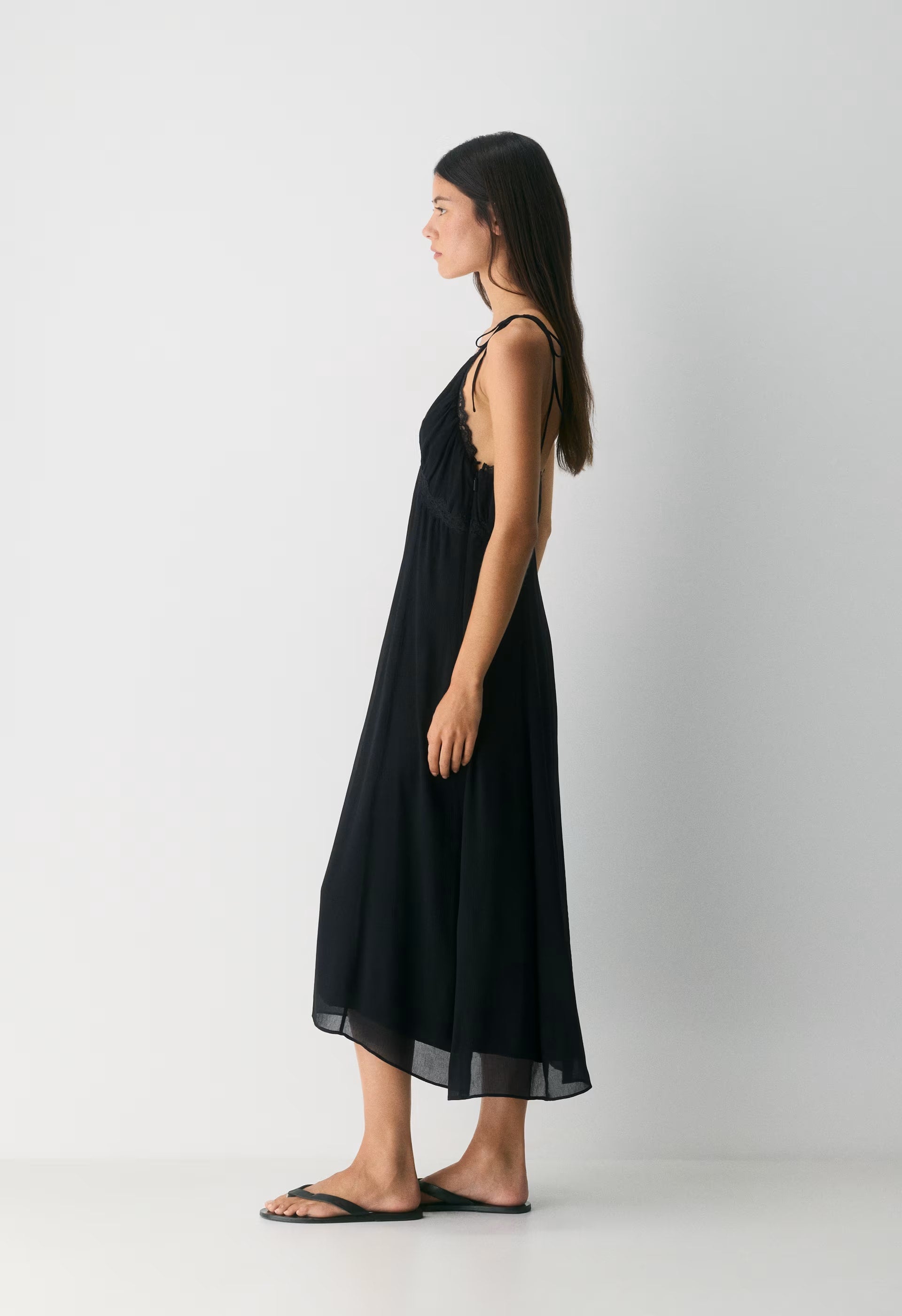 Grove Dress - BLACK