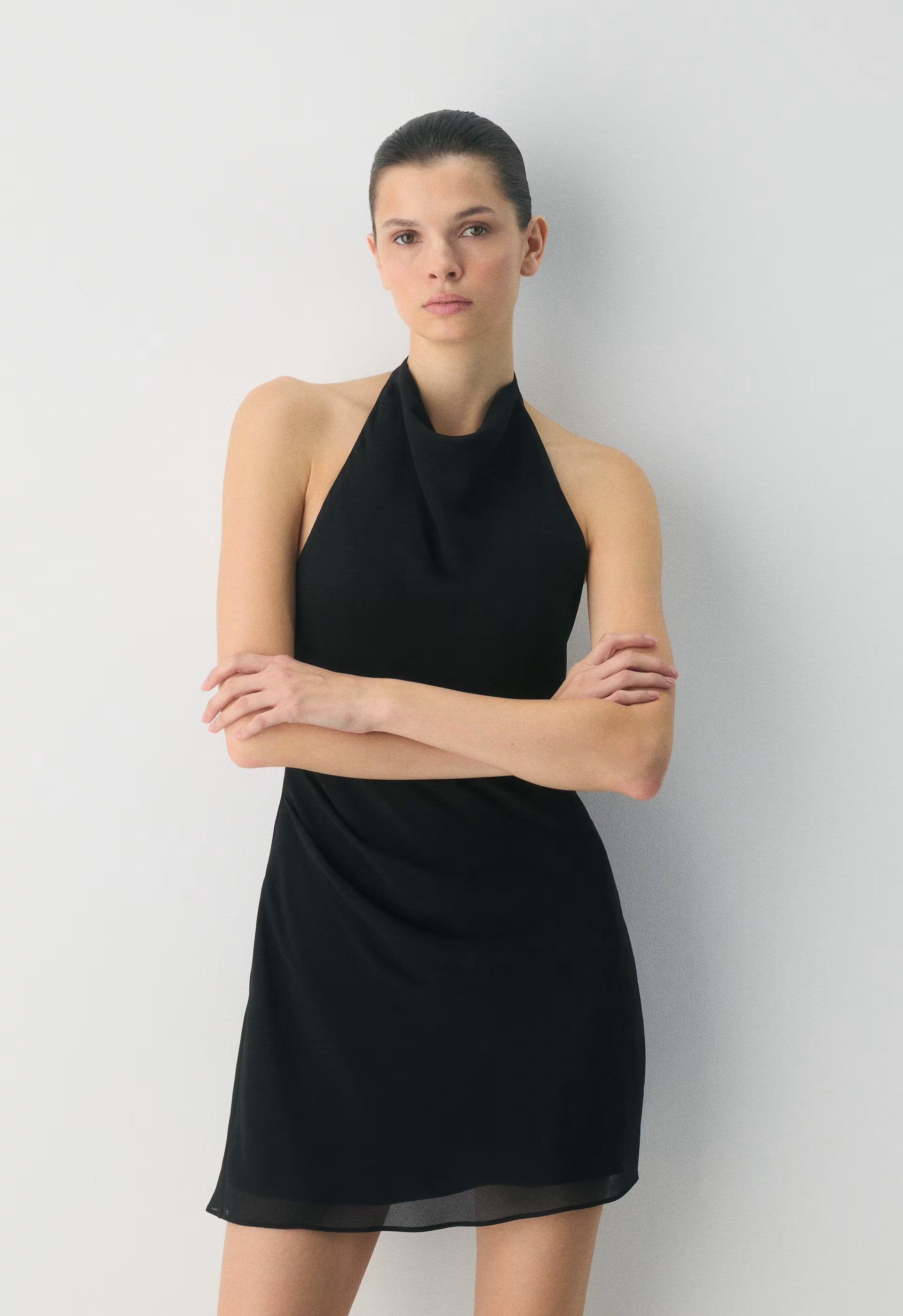 Fête Chiffon™ Audience Mini Halter Dress - BLACK