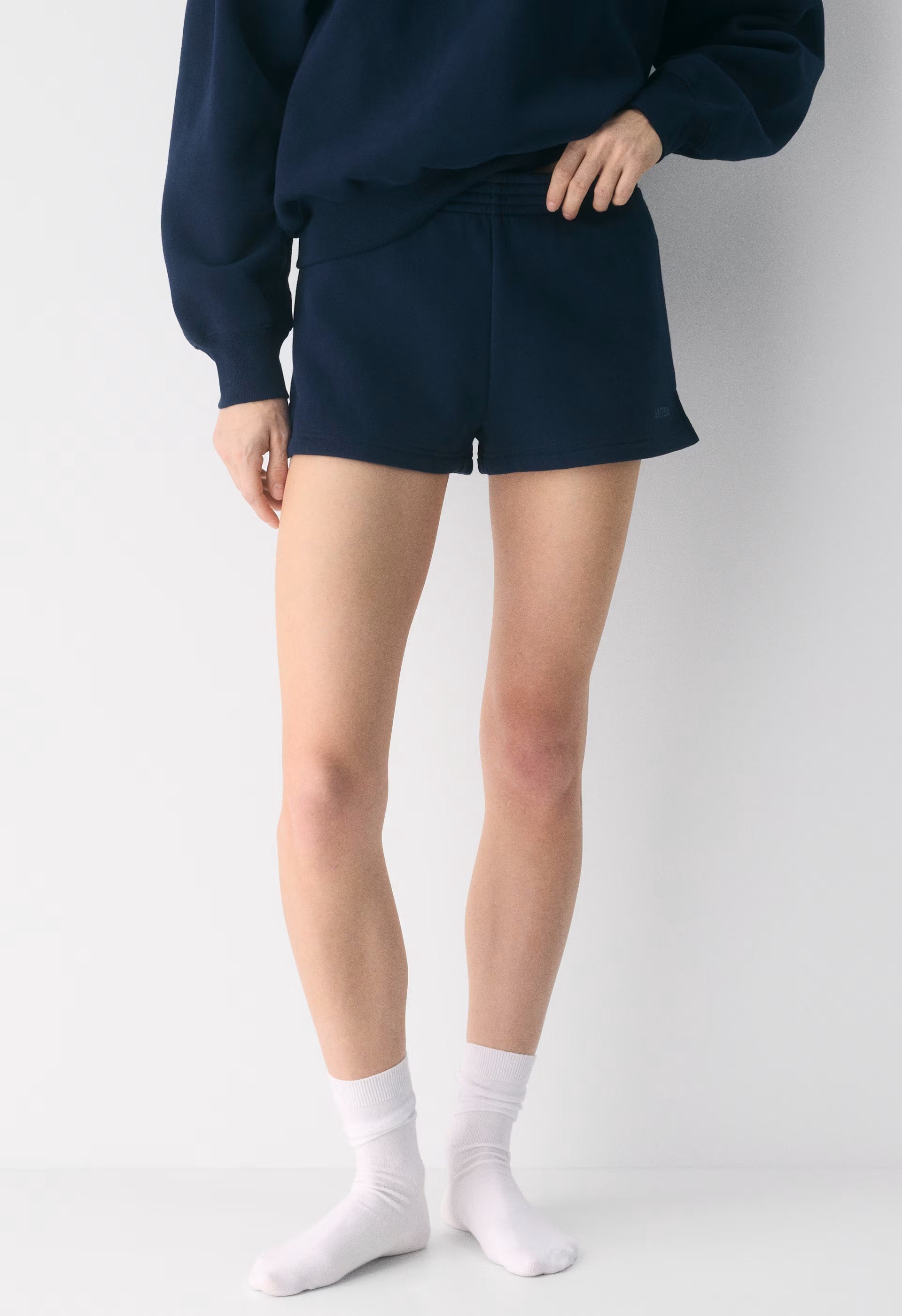 Cozy Sweatfleece Perfect Micro Short - ADMIRAL