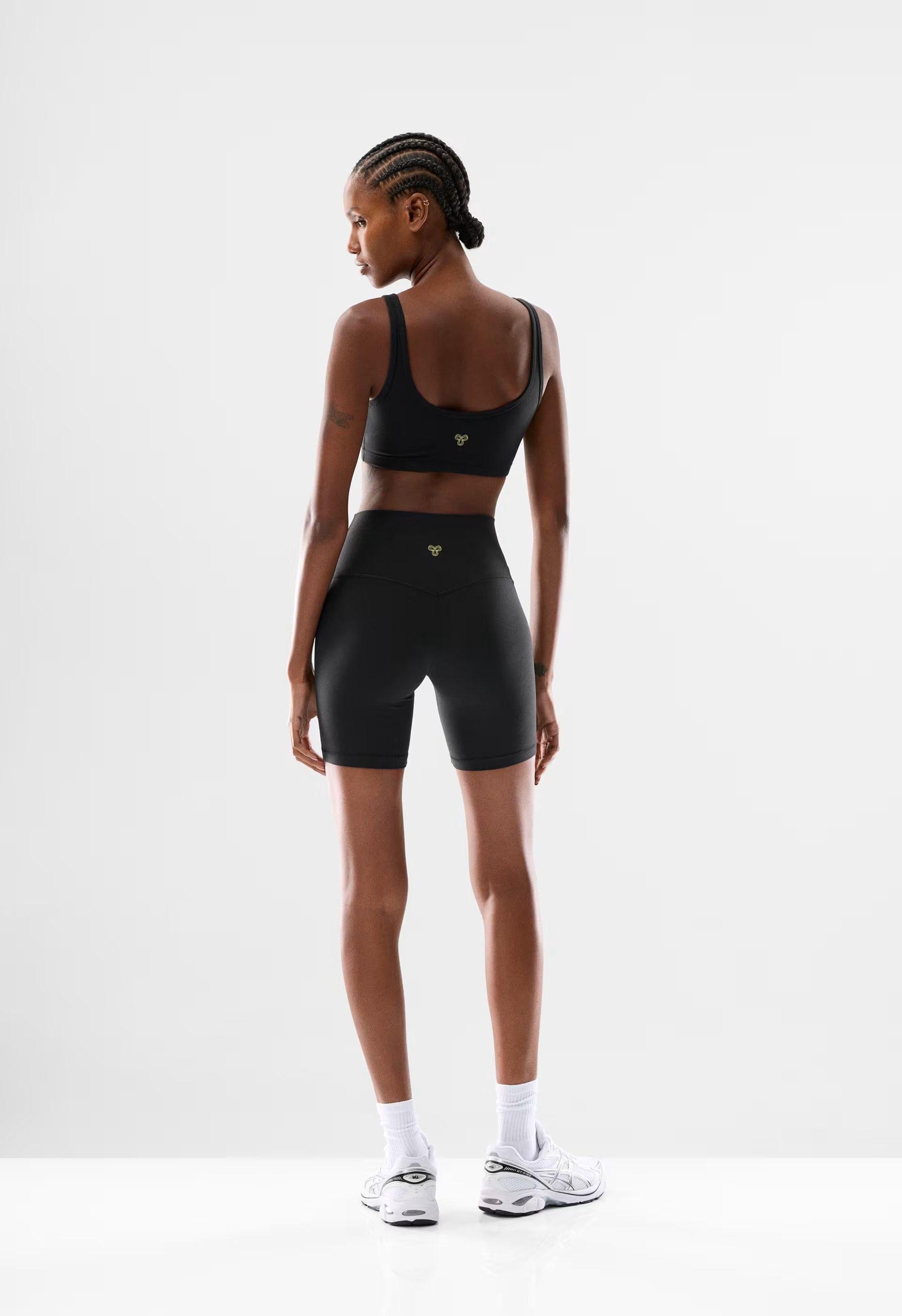 BUTTER Cheeky Hi-Rise 7 Short - BLACK