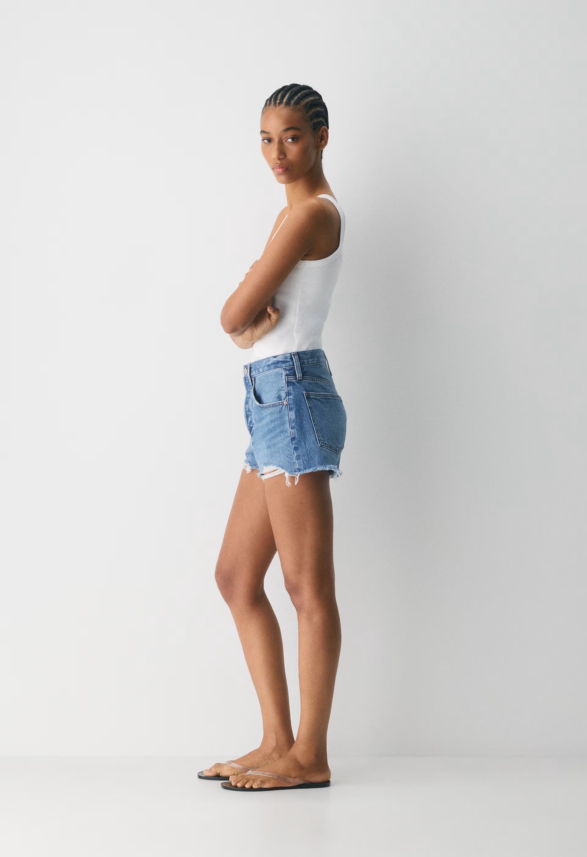 Denim Forum The ‘90s Vintage Hi-Rise Mini Denim Short - 5 YRS KISS N TELL BLEU