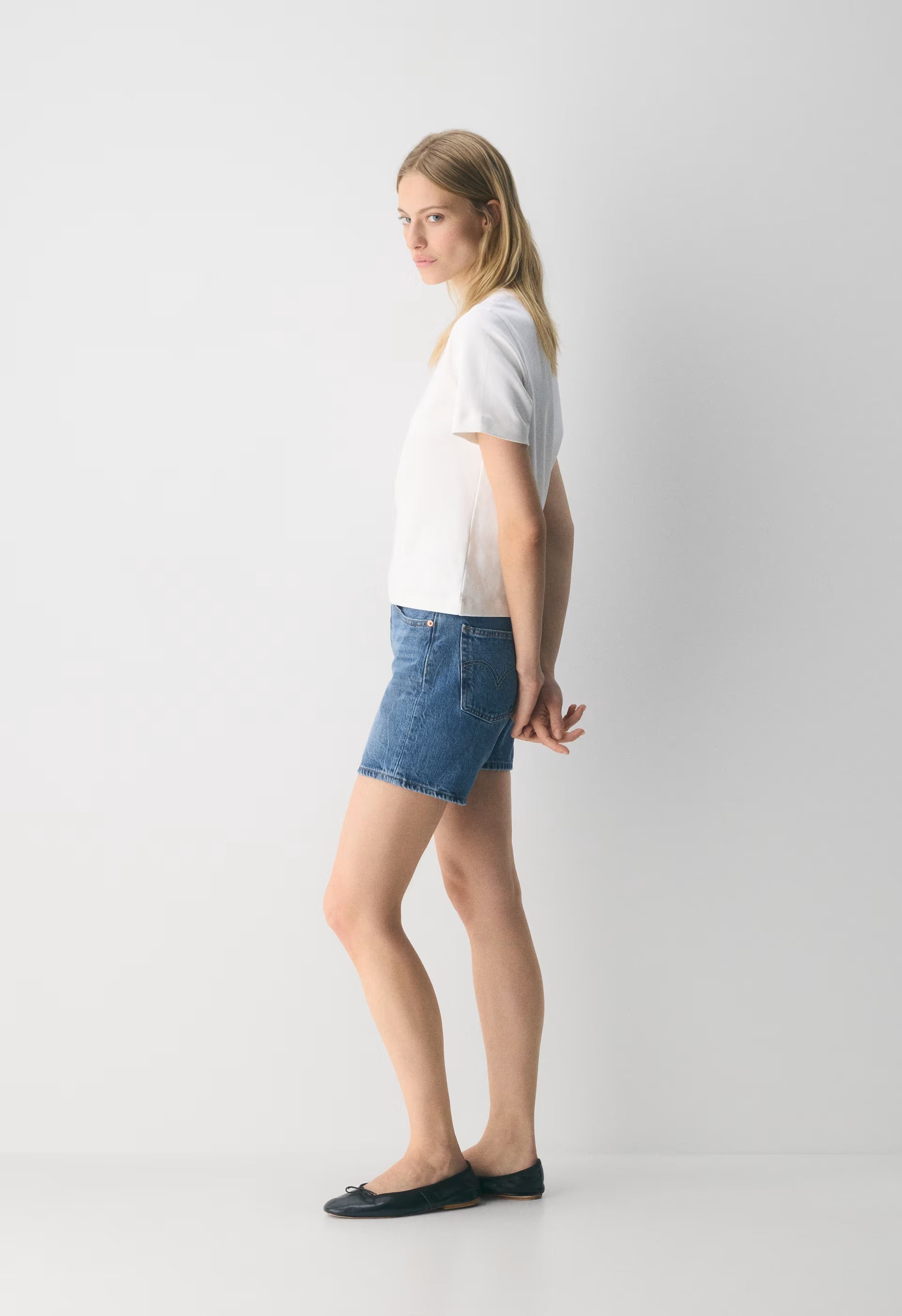 Levi's 501 Mid Thigh Jean Short - BLUE BEAUTY