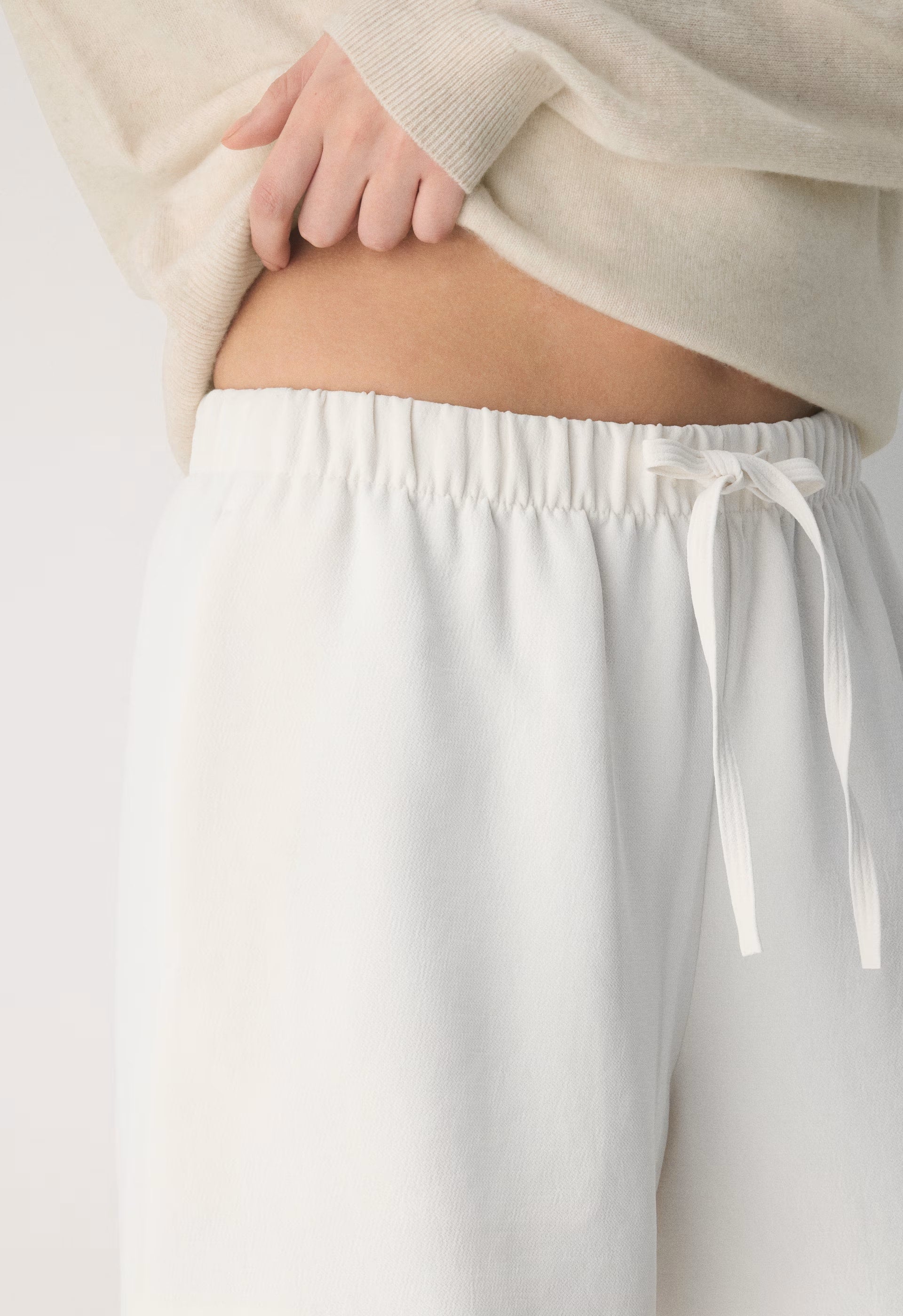 The Lodge Short™ Mid-Thigh - Crepette™ - DARK NIGHT NAVY