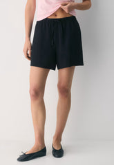 The Lodge Short™ Mid-Thigh - Crepette™ - BLACK