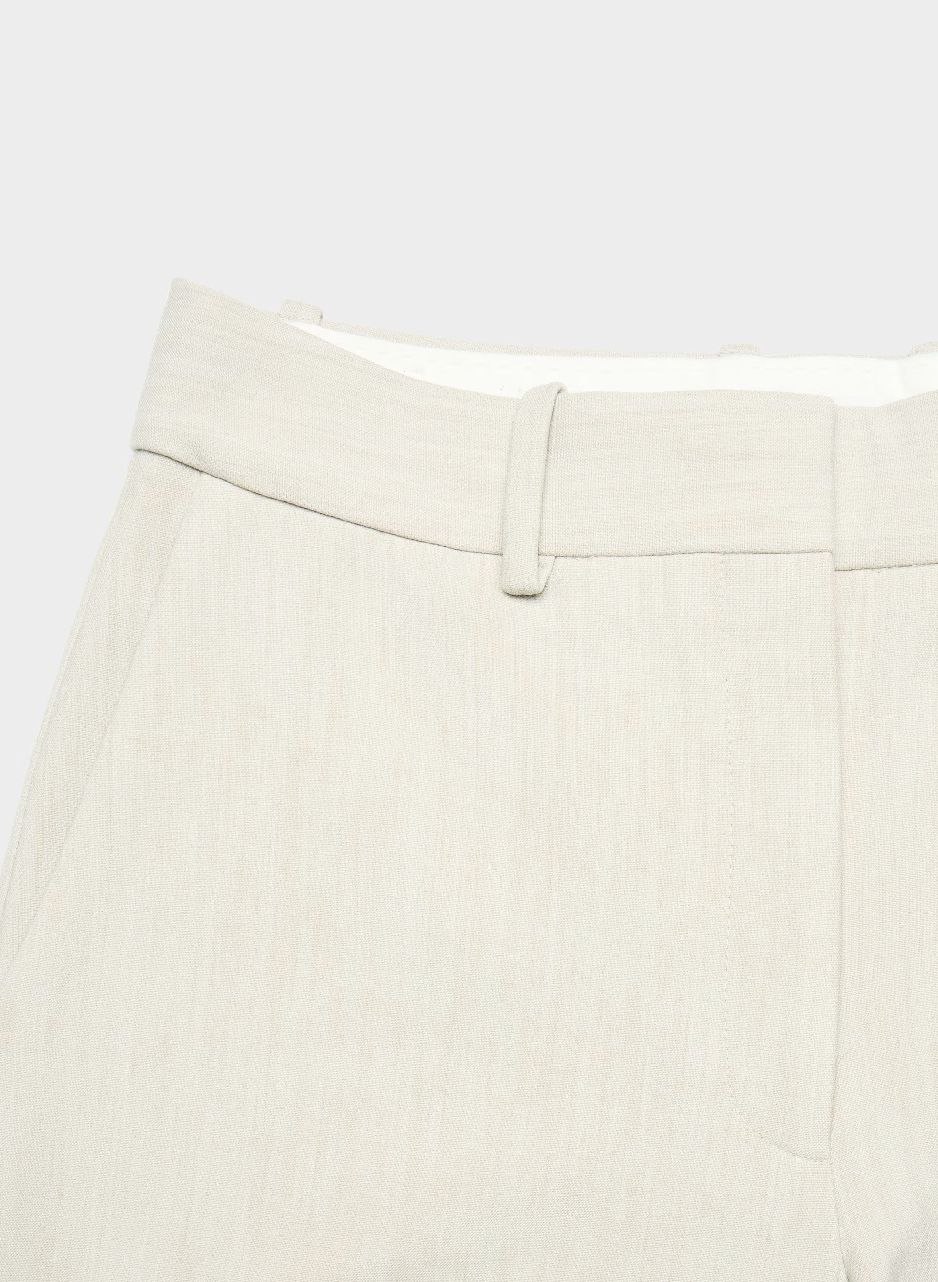 New Agency Mid-Thigh Short - Eversential™ - HEATHER MATTE PEARL