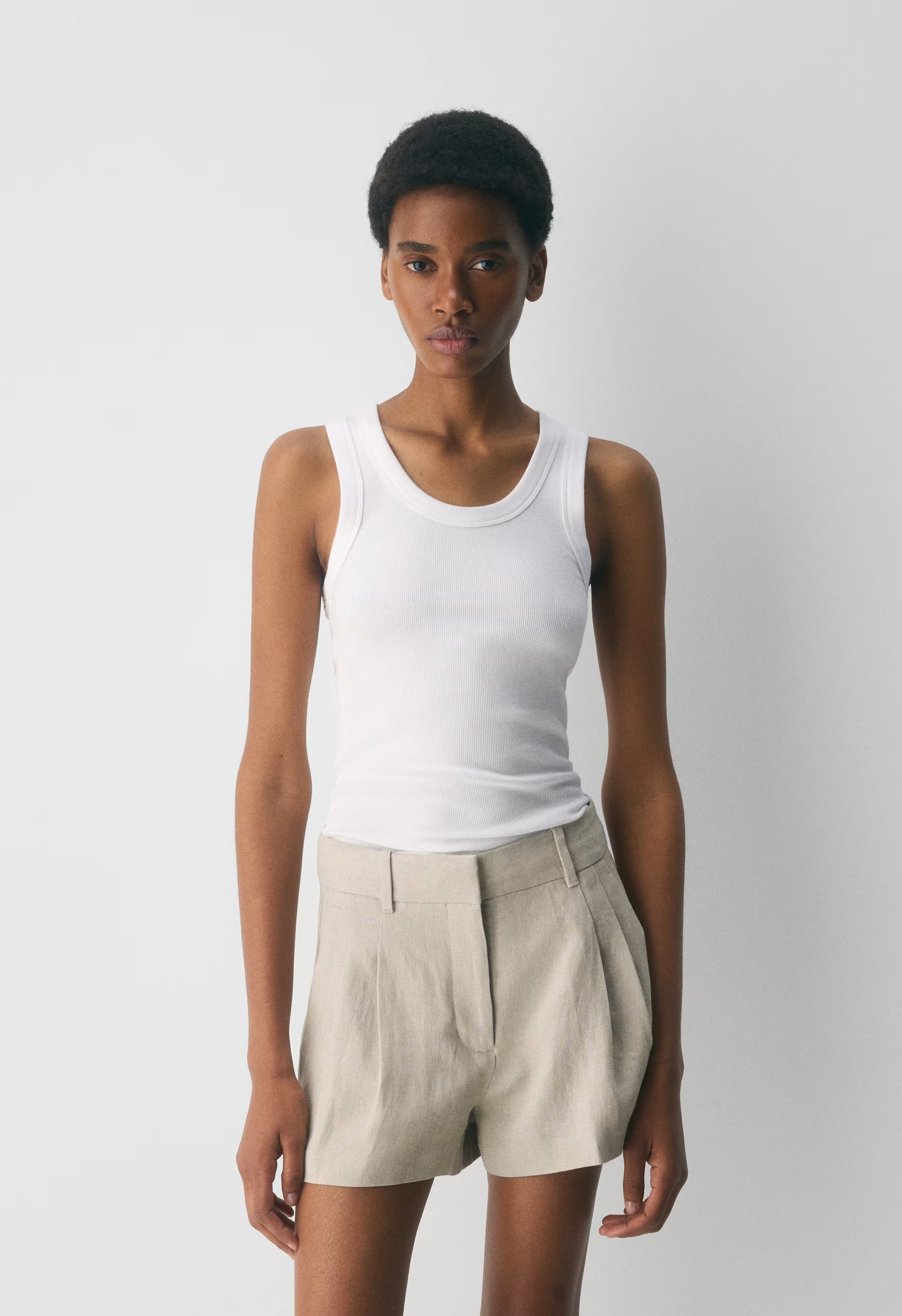 The Effortless Short™ Mini - PowerLinen™ - BLACK