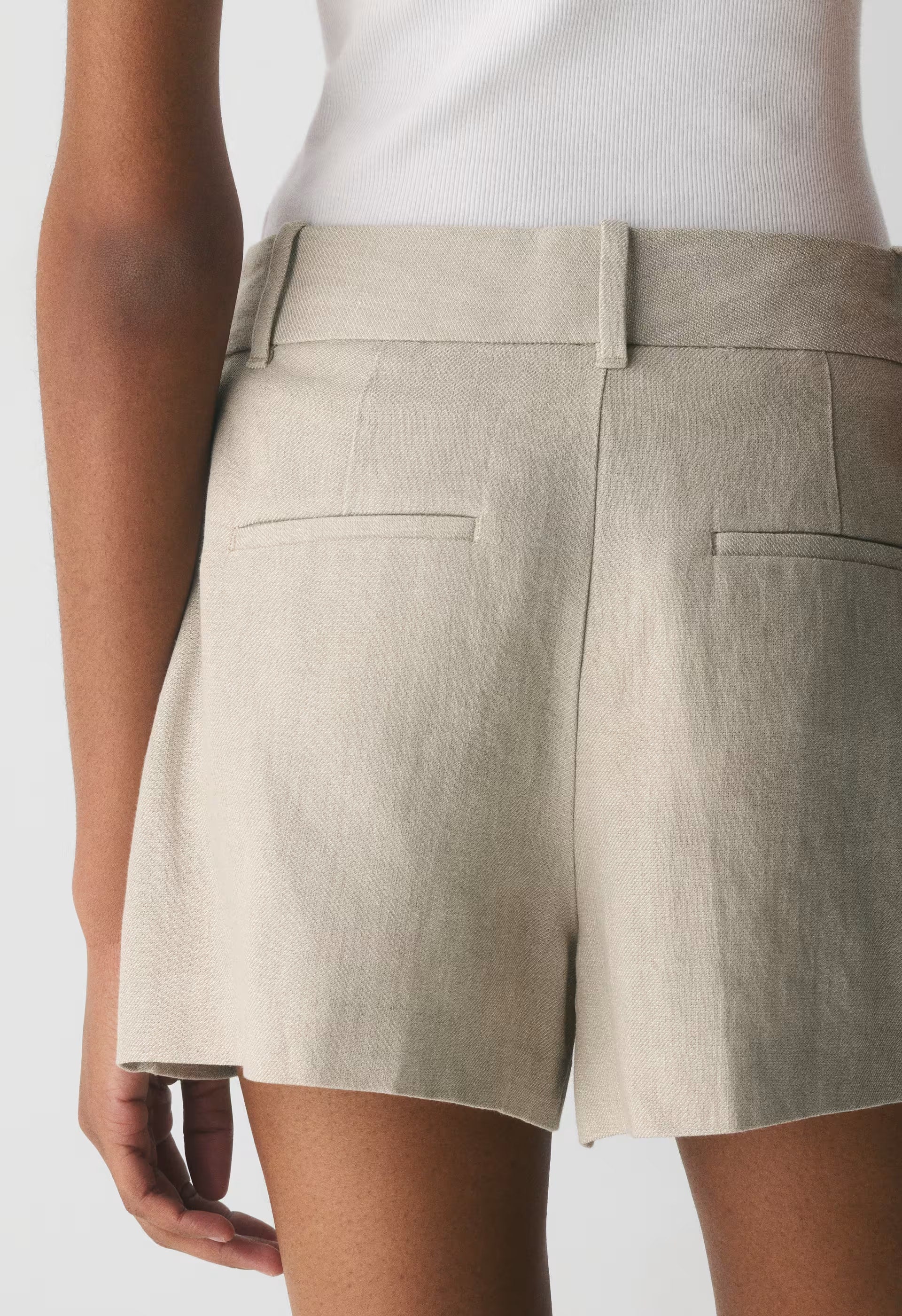 The Effortless Short™ Mini - PowerLinen™ - BLACK