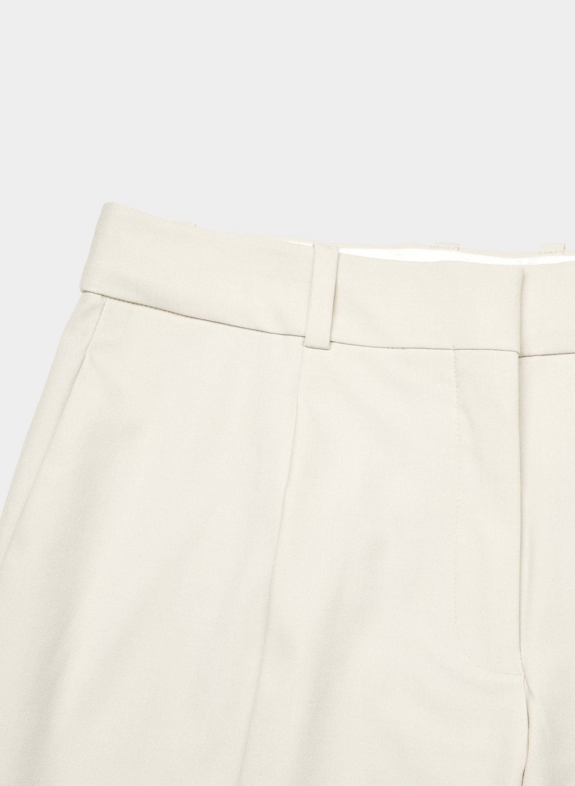 Touchpoint Short - Eversential™ Light - METROPOLIS BEIGE