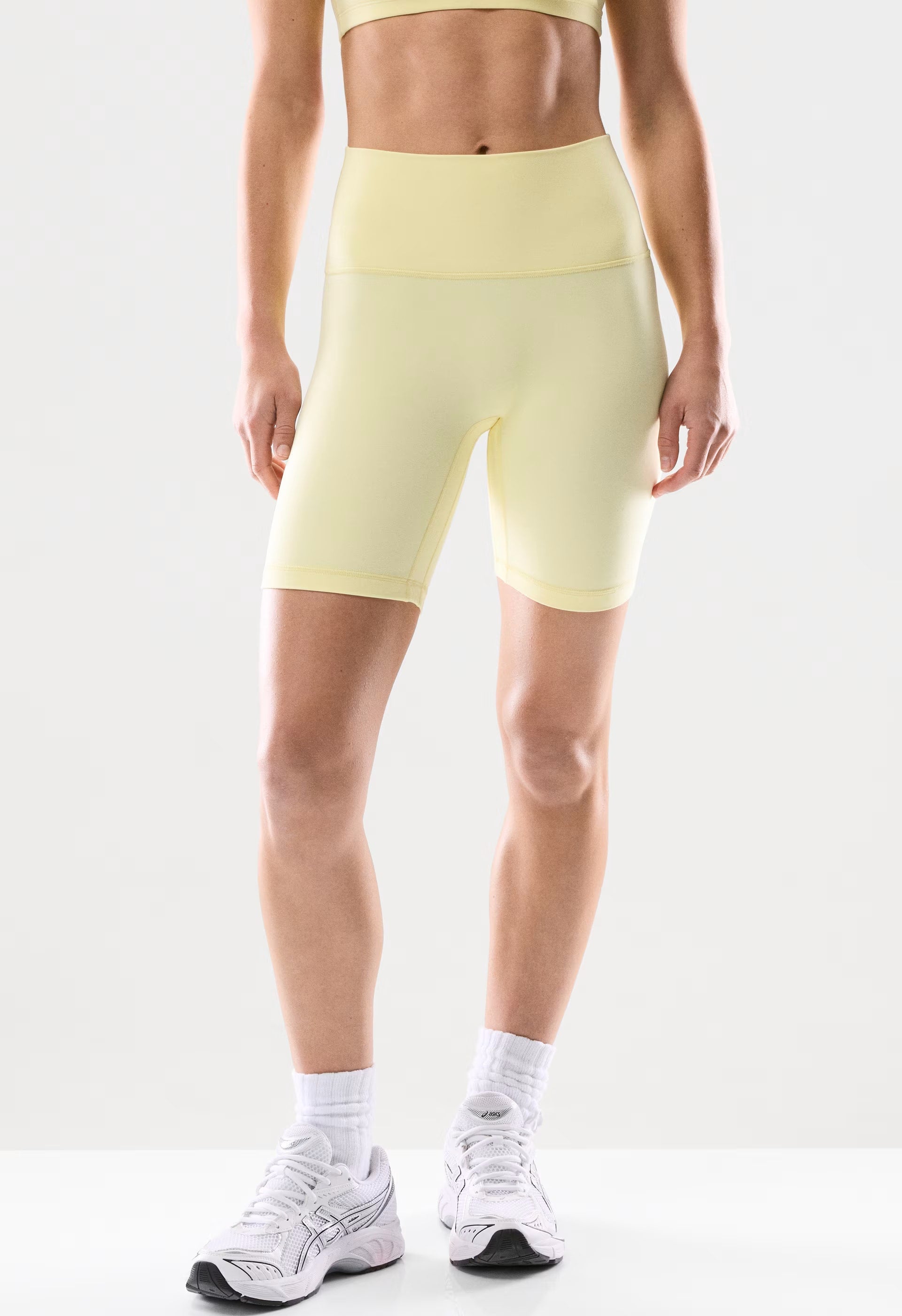 BUTTER Cheeky Infinite Hi-Rise 7 Short - LEMONADE