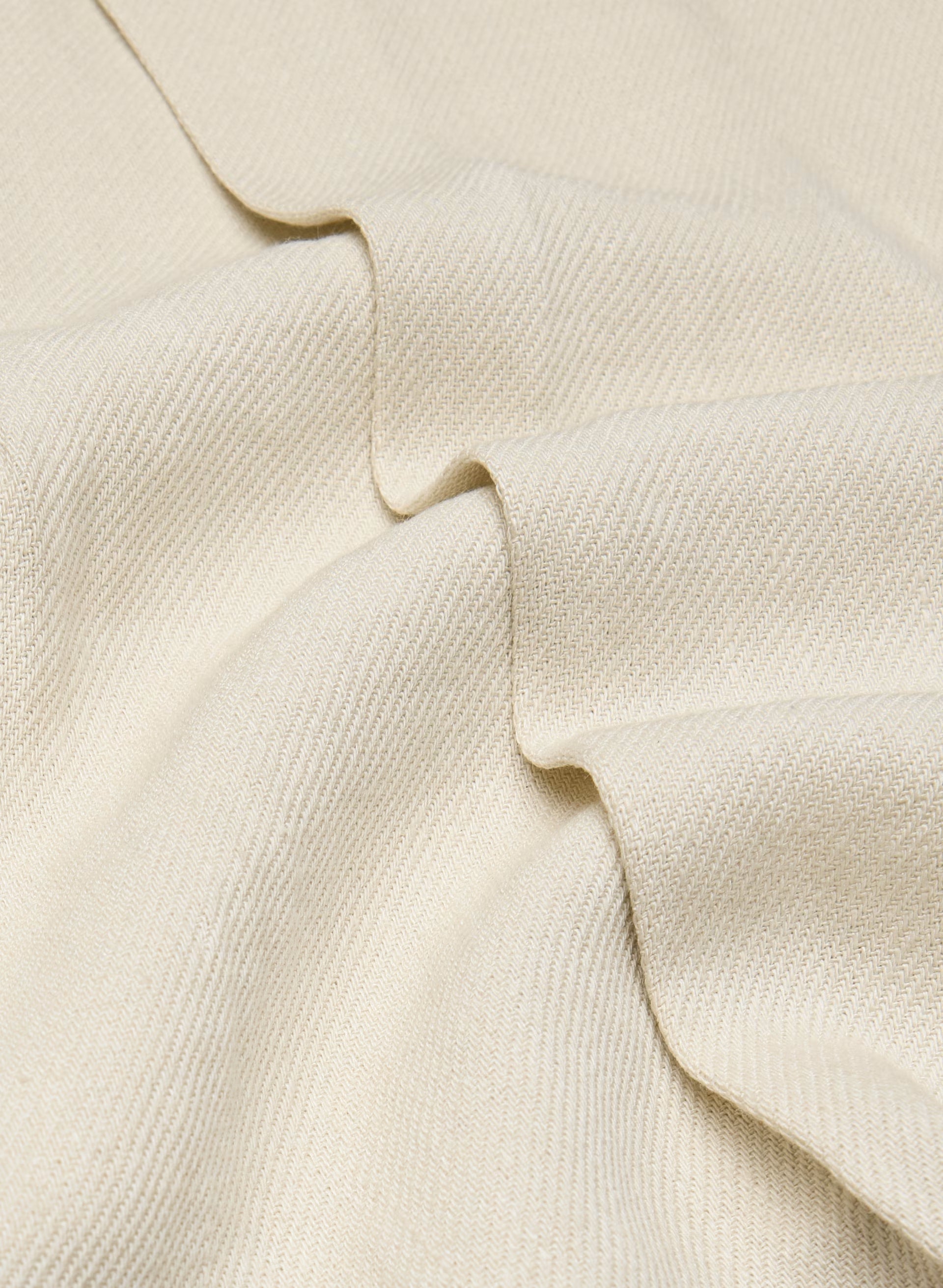 The Effortless Short™ Mid-Thigh - PowerLinen™ - COOL BEIGE