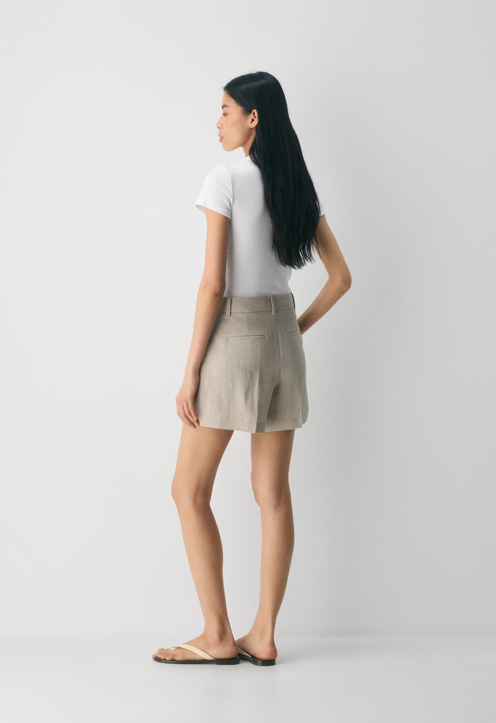The Effortless Short™ Mid-Thigh - PowerLinen™ - UNDYED DARK ECRU