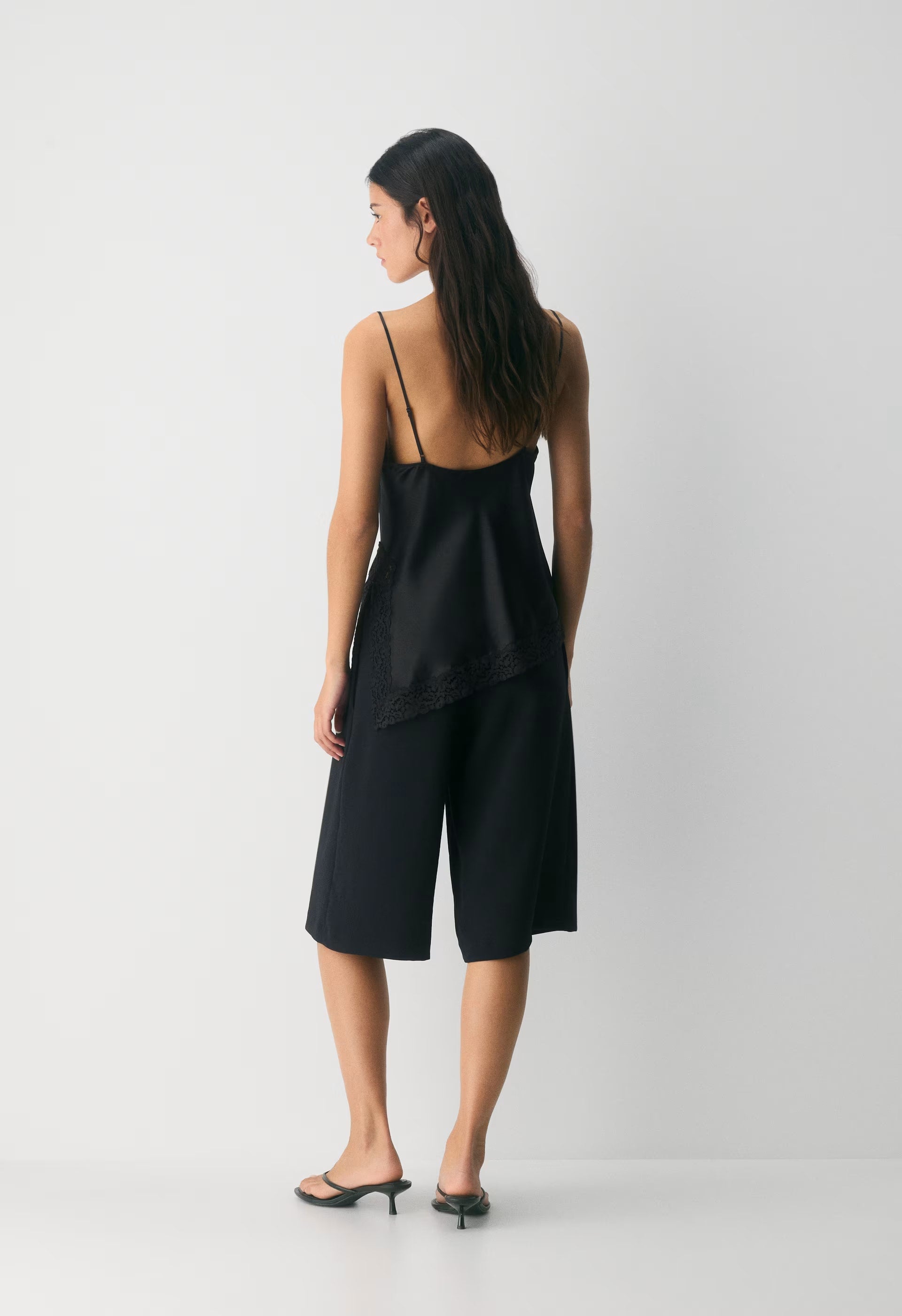 Jetway Short - Crepette™ - DARK OLIVE