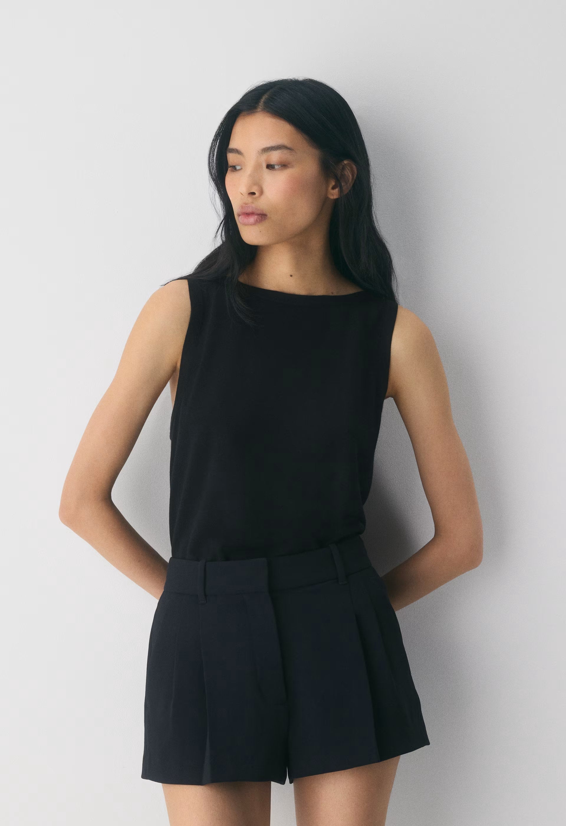 The Effortless Short™ Micro - Crepette™ - BLACK