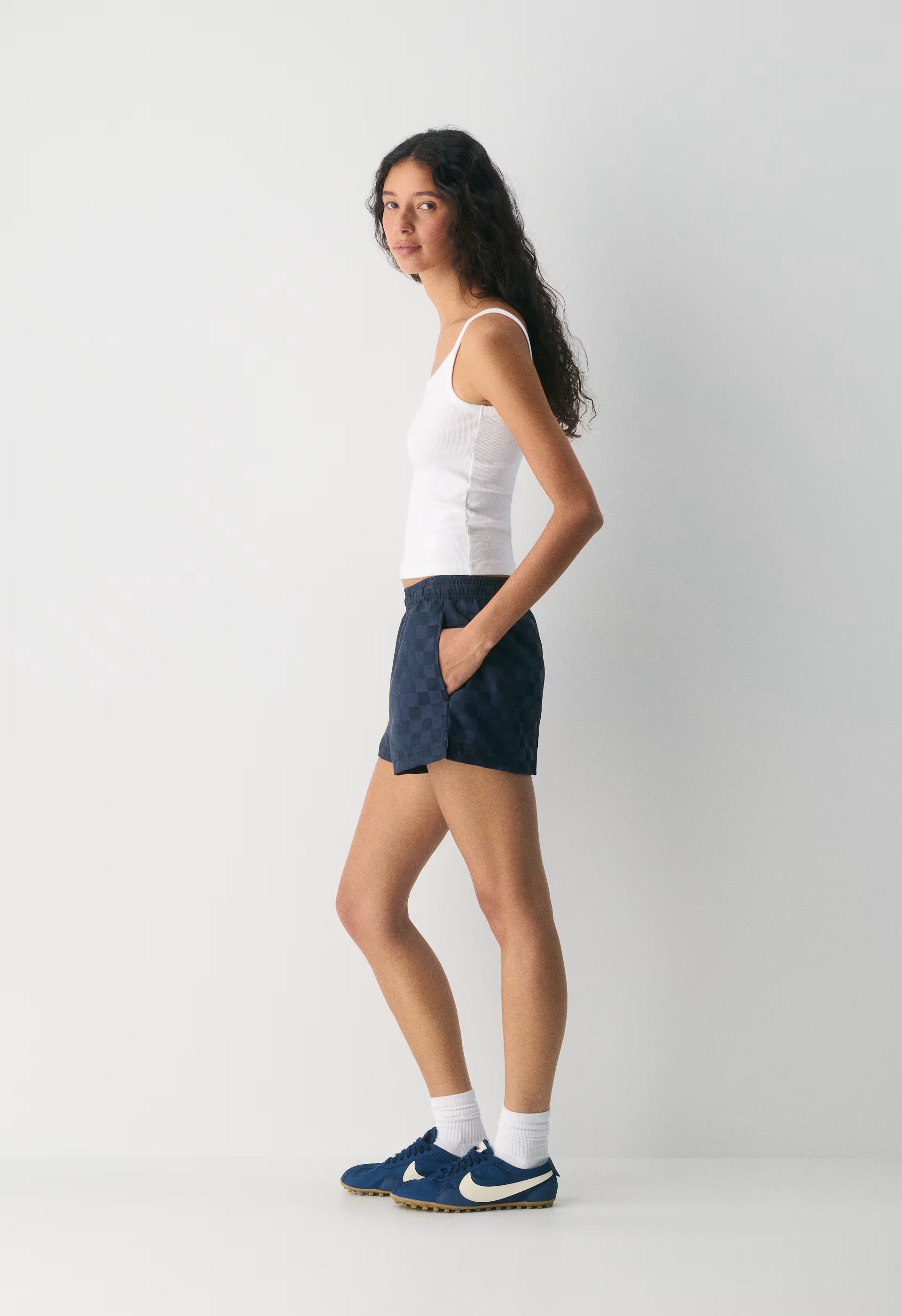 Medallion Mini Short - ADMIRAL