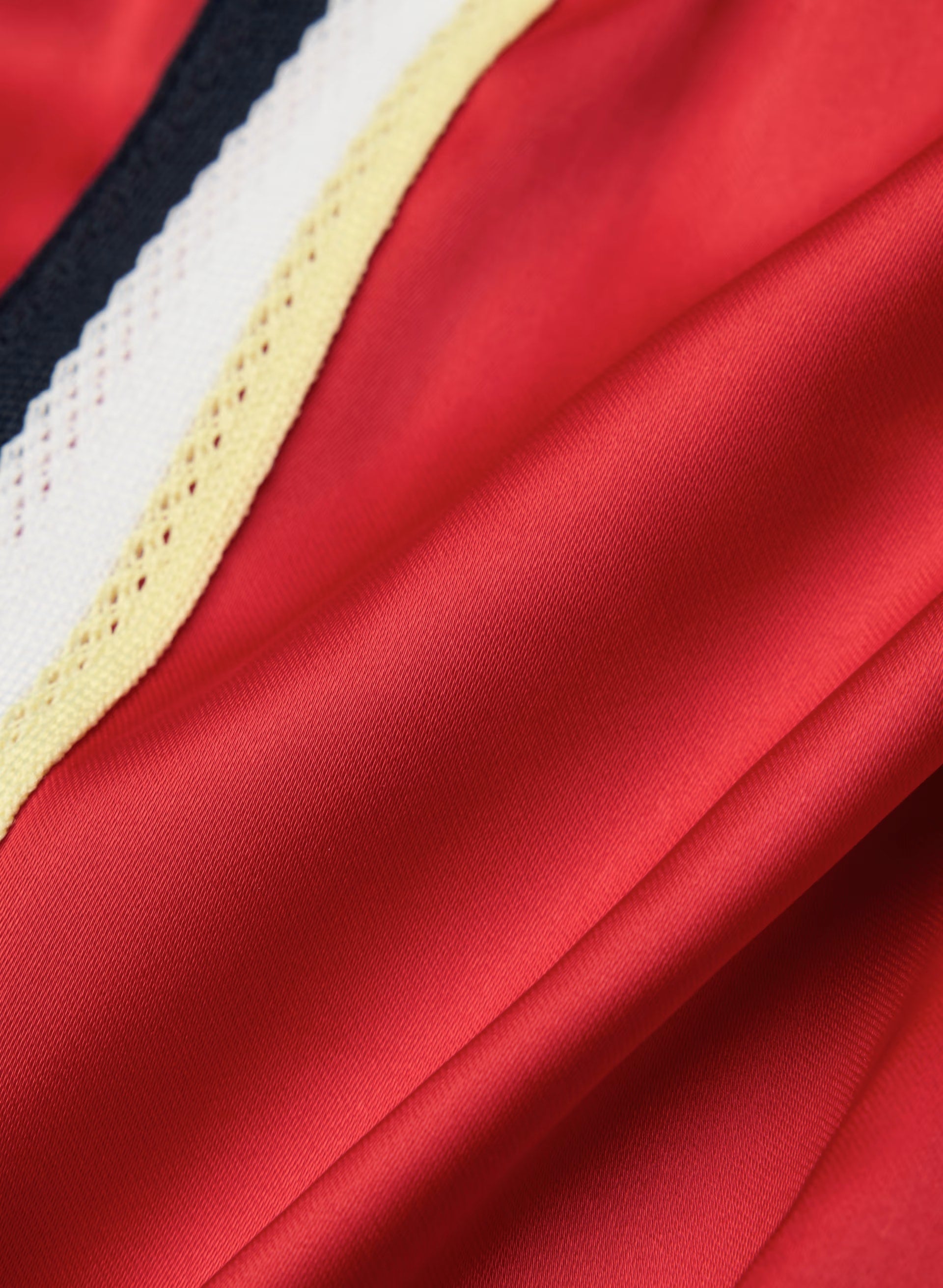 Curva Dolphin Short - FLASHING RED/MULTI
