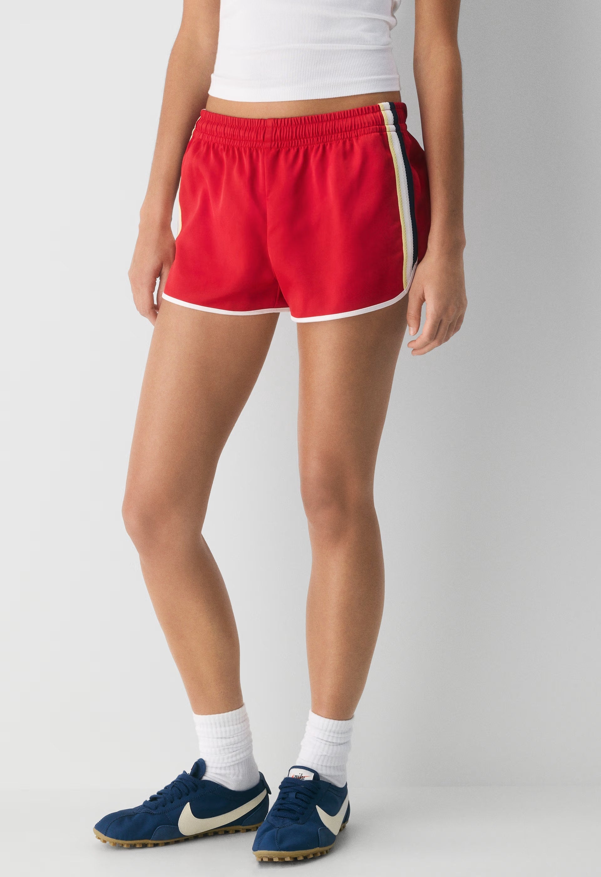 Curva Dolphin Short - FLASHING RED/MULTI