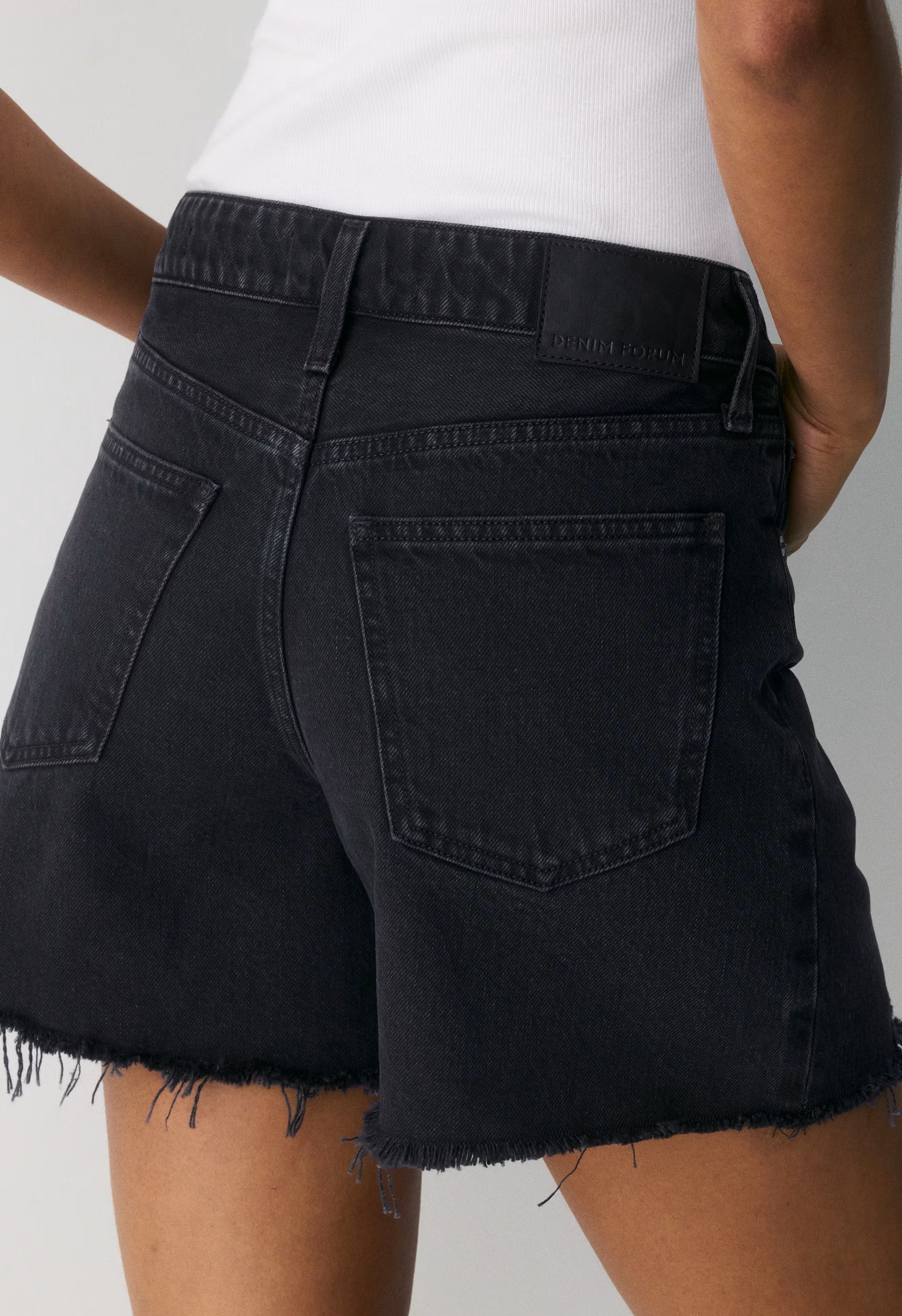 Denim Forum The Ex-Boyfriend Hi Mid-Thigh Denim Short - BLACK EYELINER