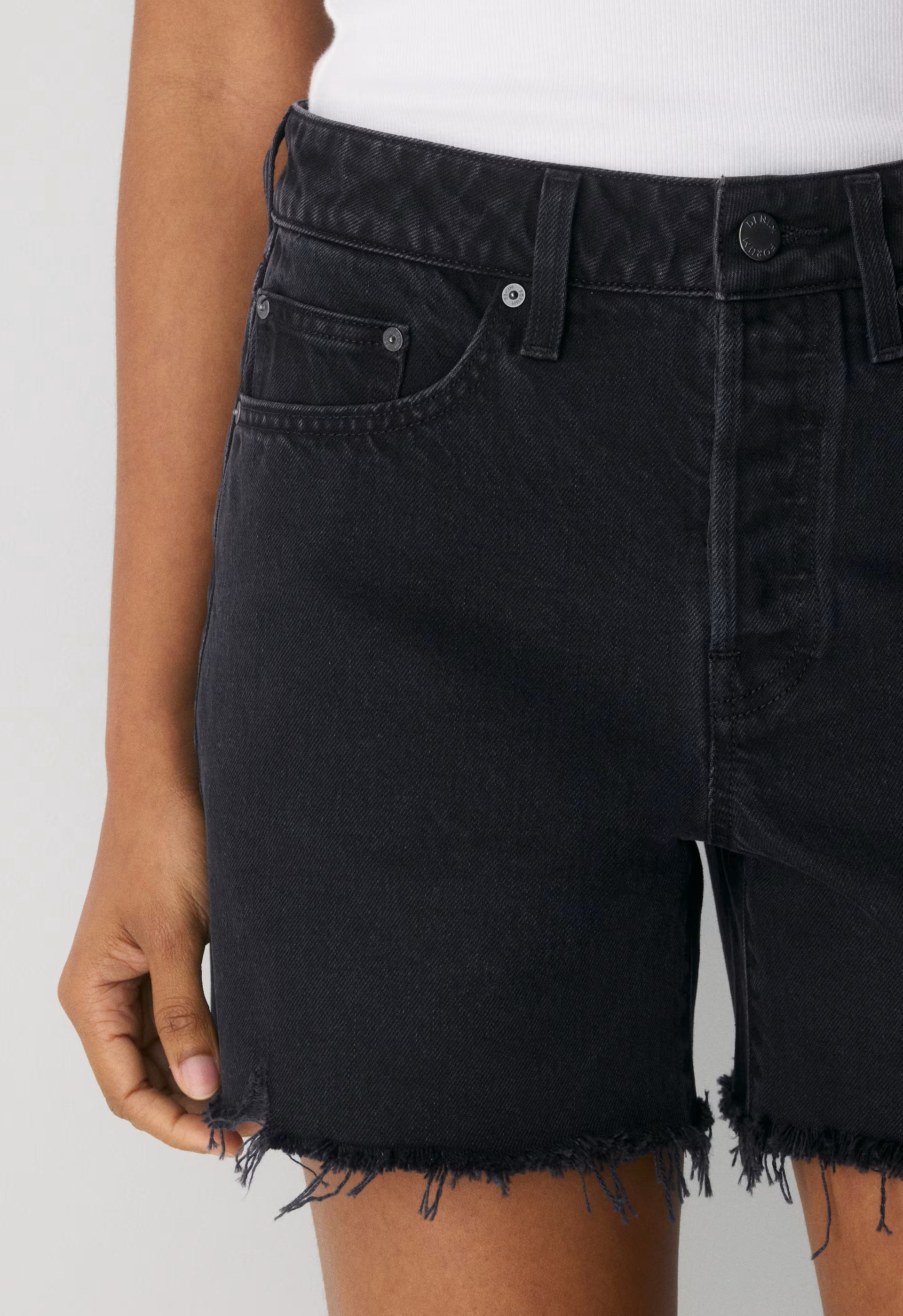 Denim Forum The Ex-Boyfriend Hi Mid-Thigh Denim Short - BLACK EYELINER