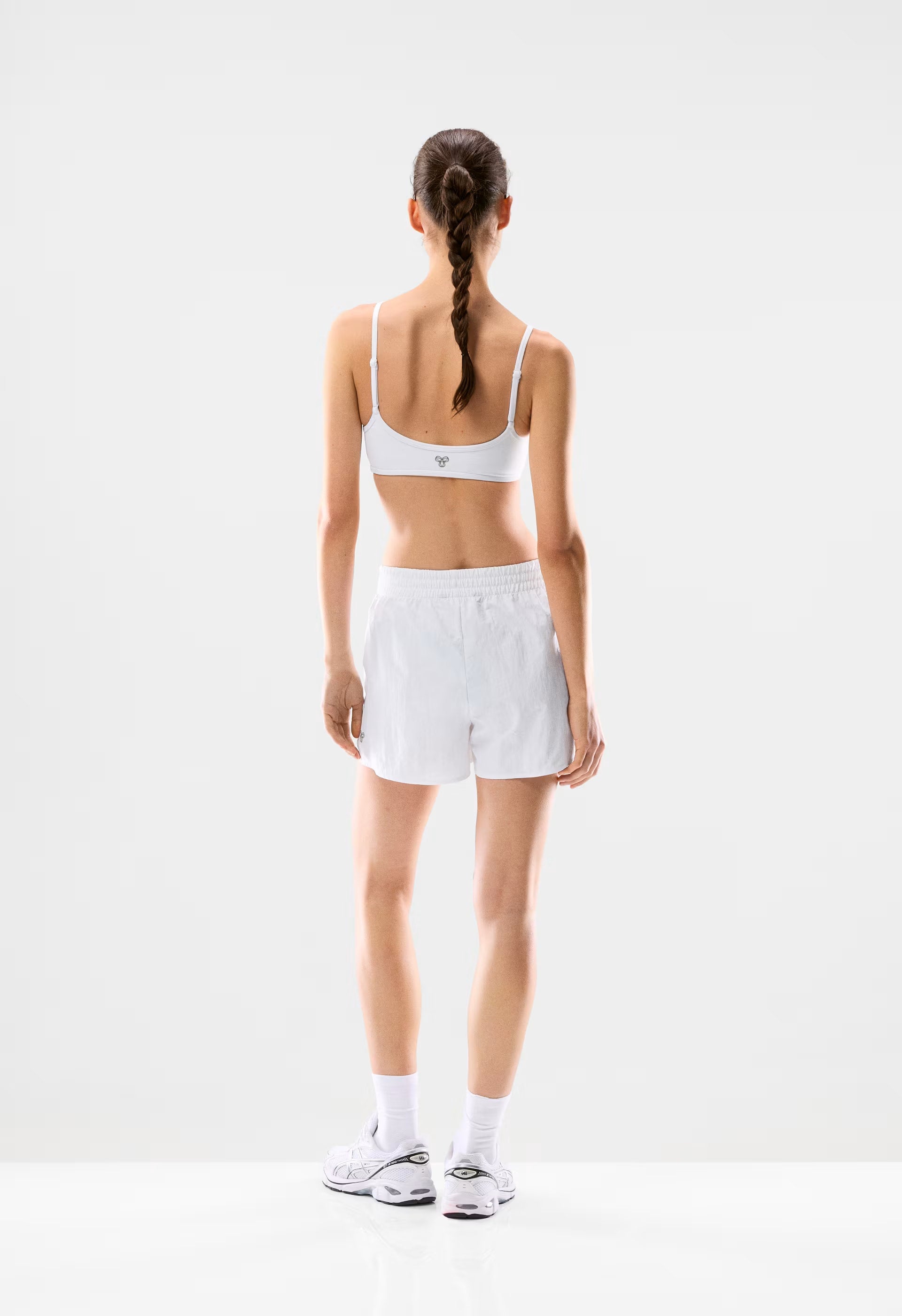 Duration Short - WHITE
