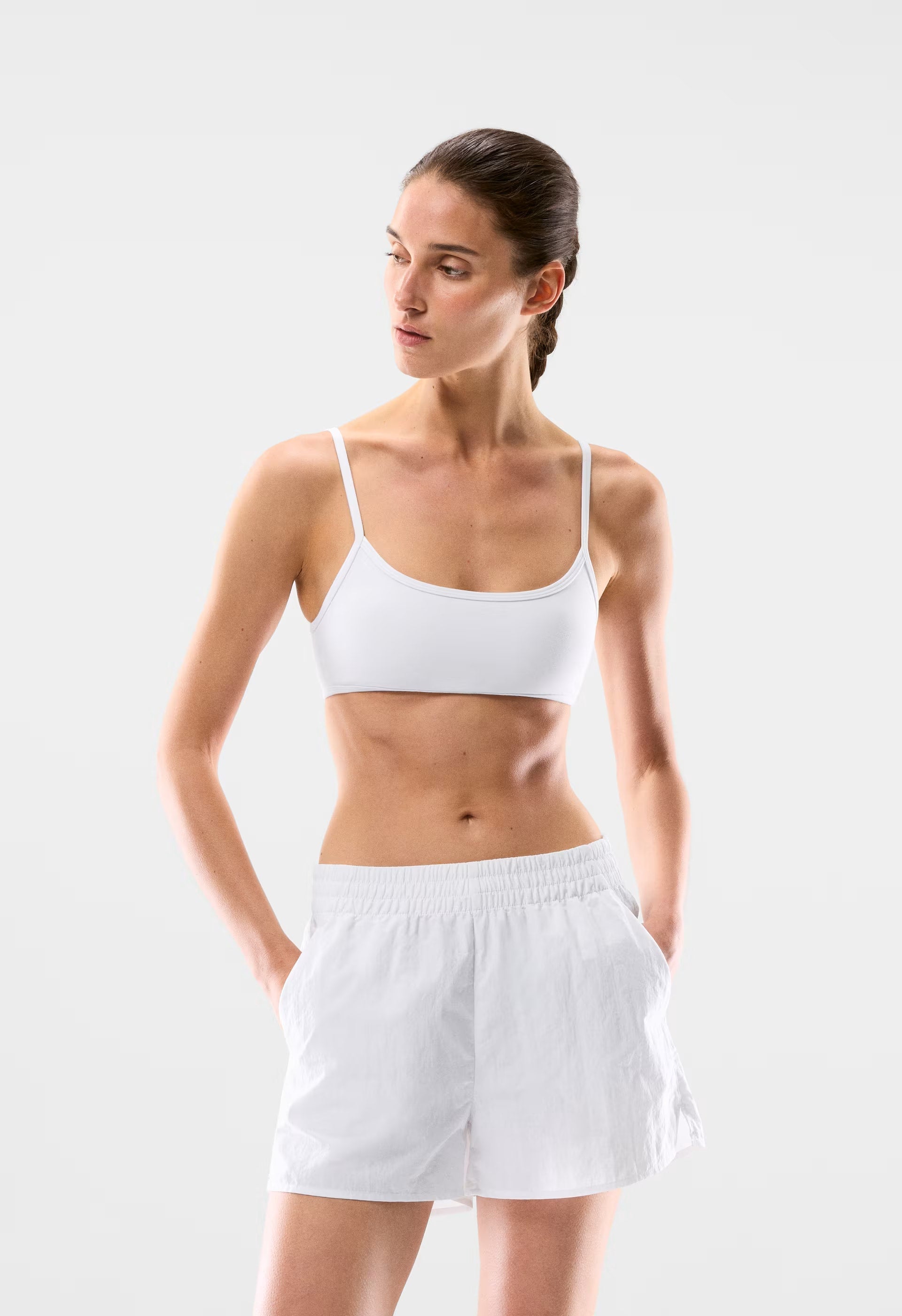Duration Short - WHITE