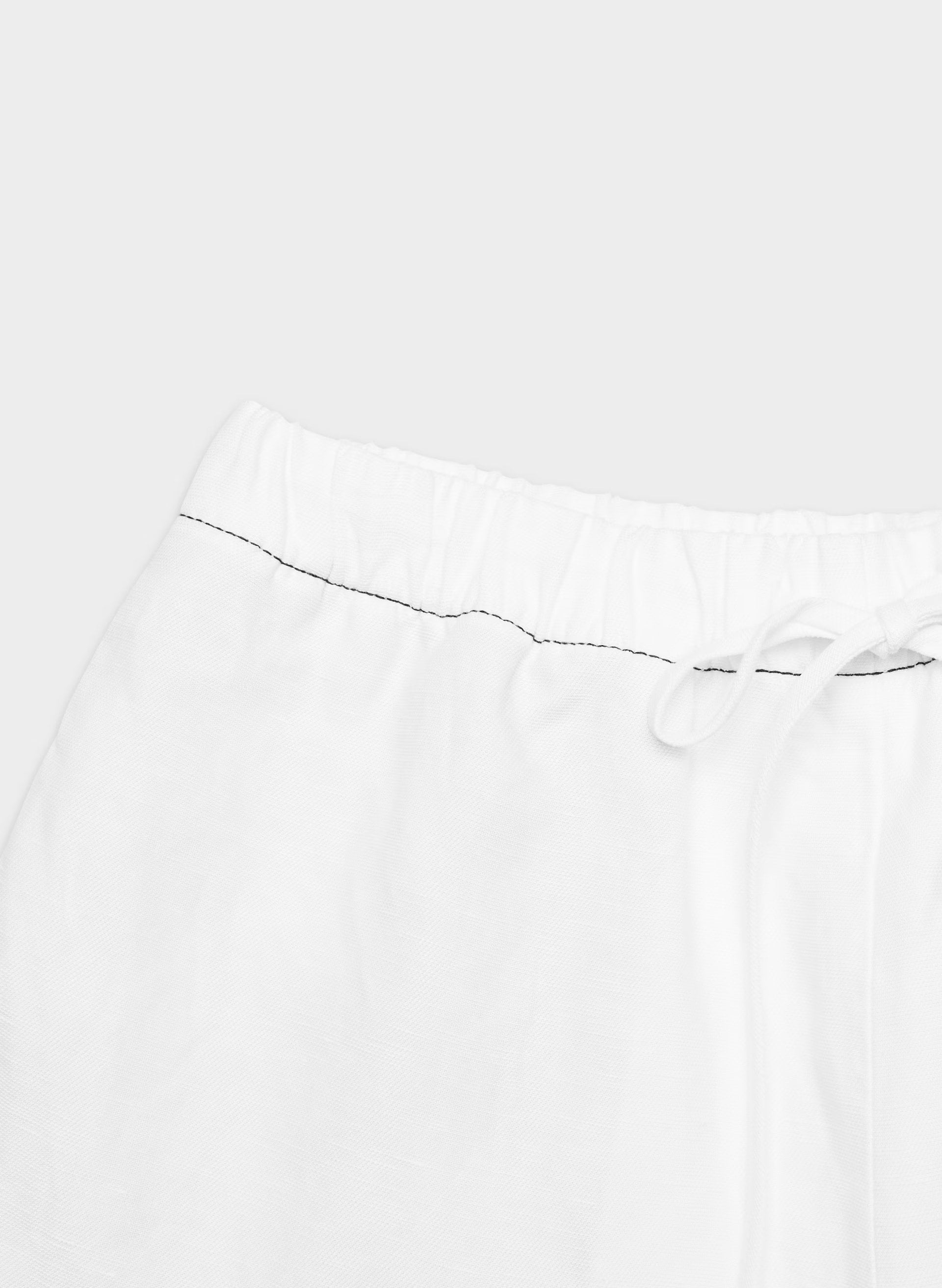 The Lodge Short™ Mid-Thigh - CruiseLinen™ - WHITE/BLACK
