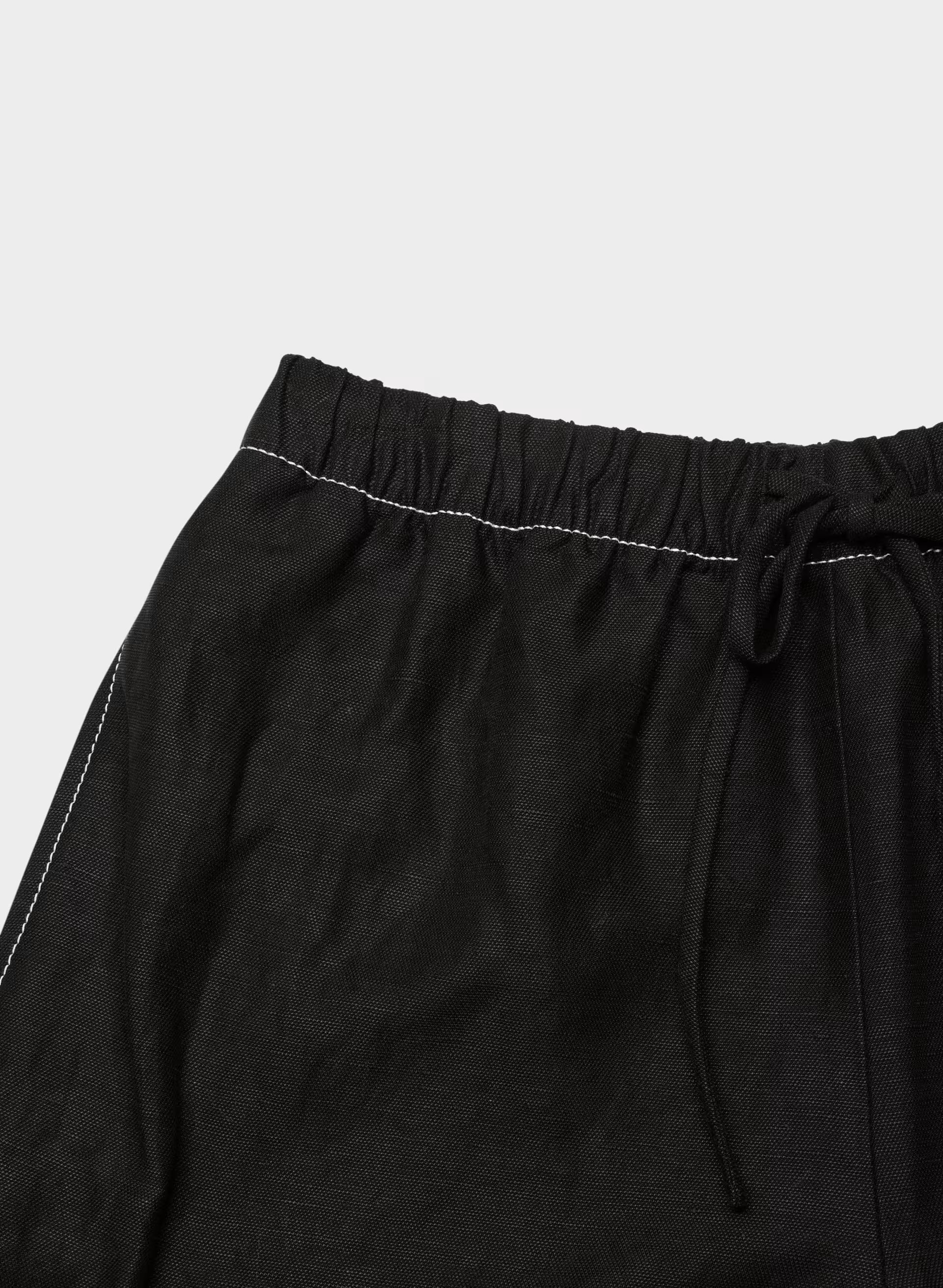 The Lodge Short™ Mid-Thigh - CruiseLinen™ - BLACK/LIGHT BIRCH