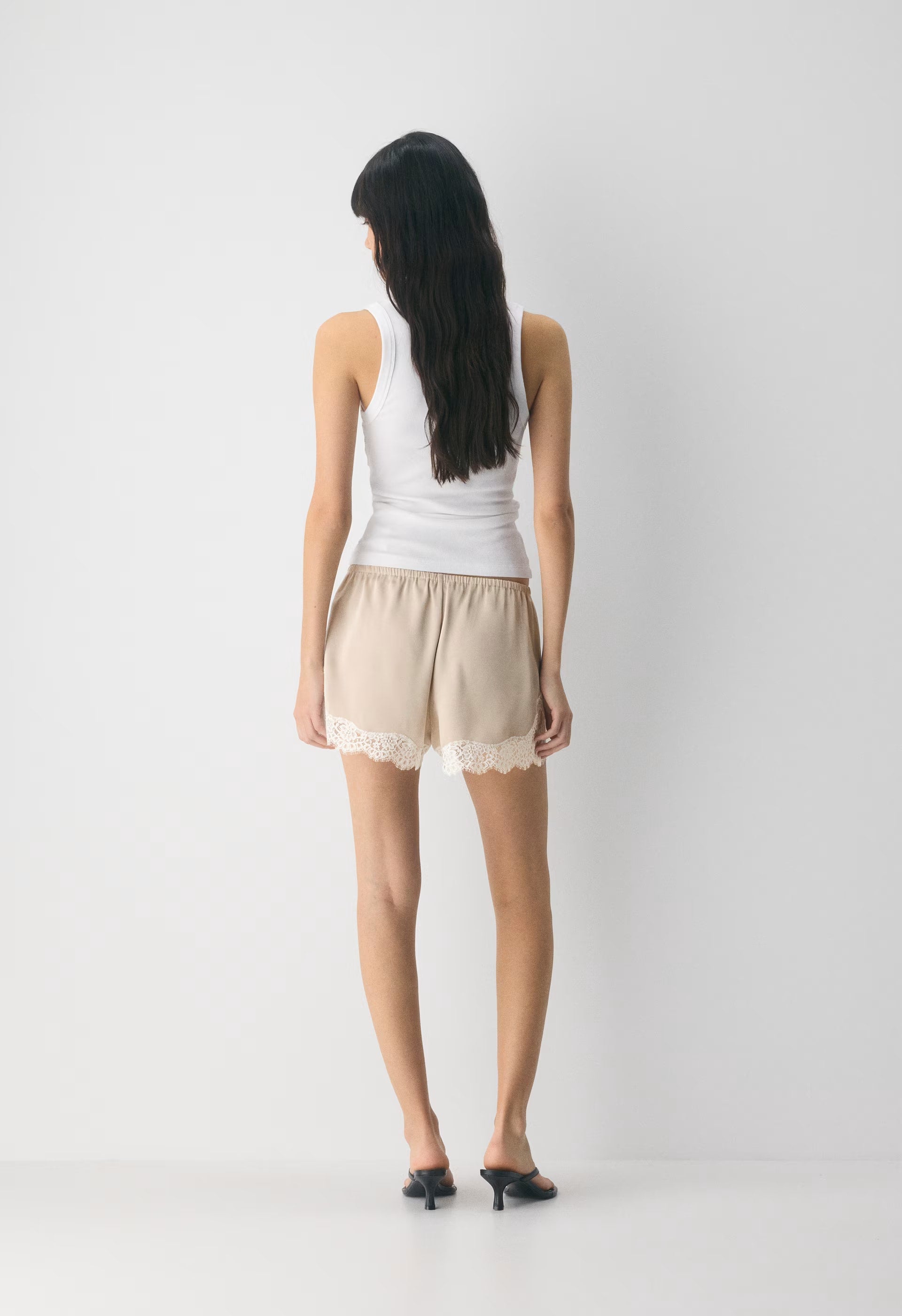 Whimsy Satin Short - MLKSHK PNK/LGHT BRCH