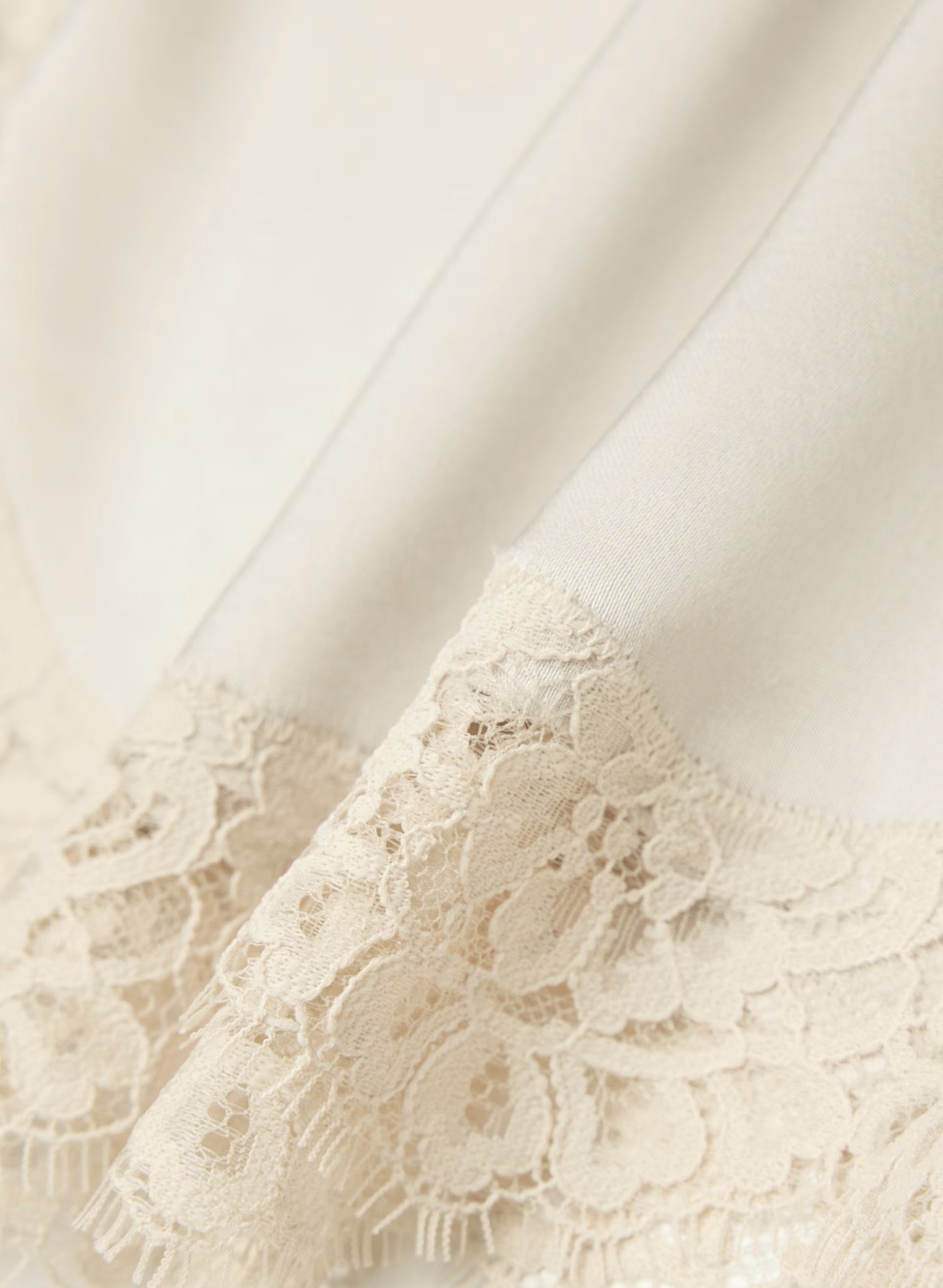 Whimsy Satin Short - MTRPLS TP/ SPRKNG CHMP