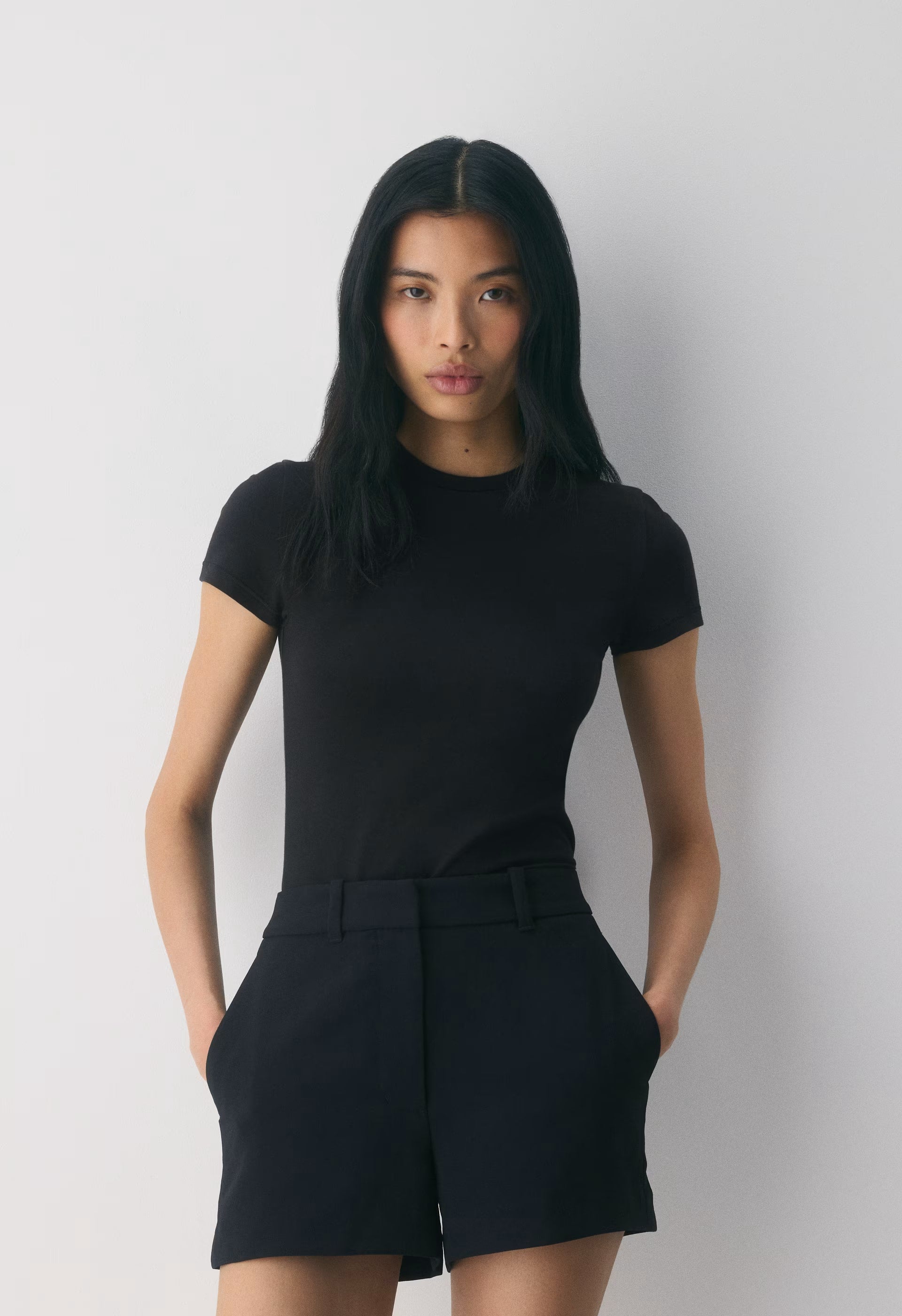 New Agency Mini Short - Crepette™ - BLACK