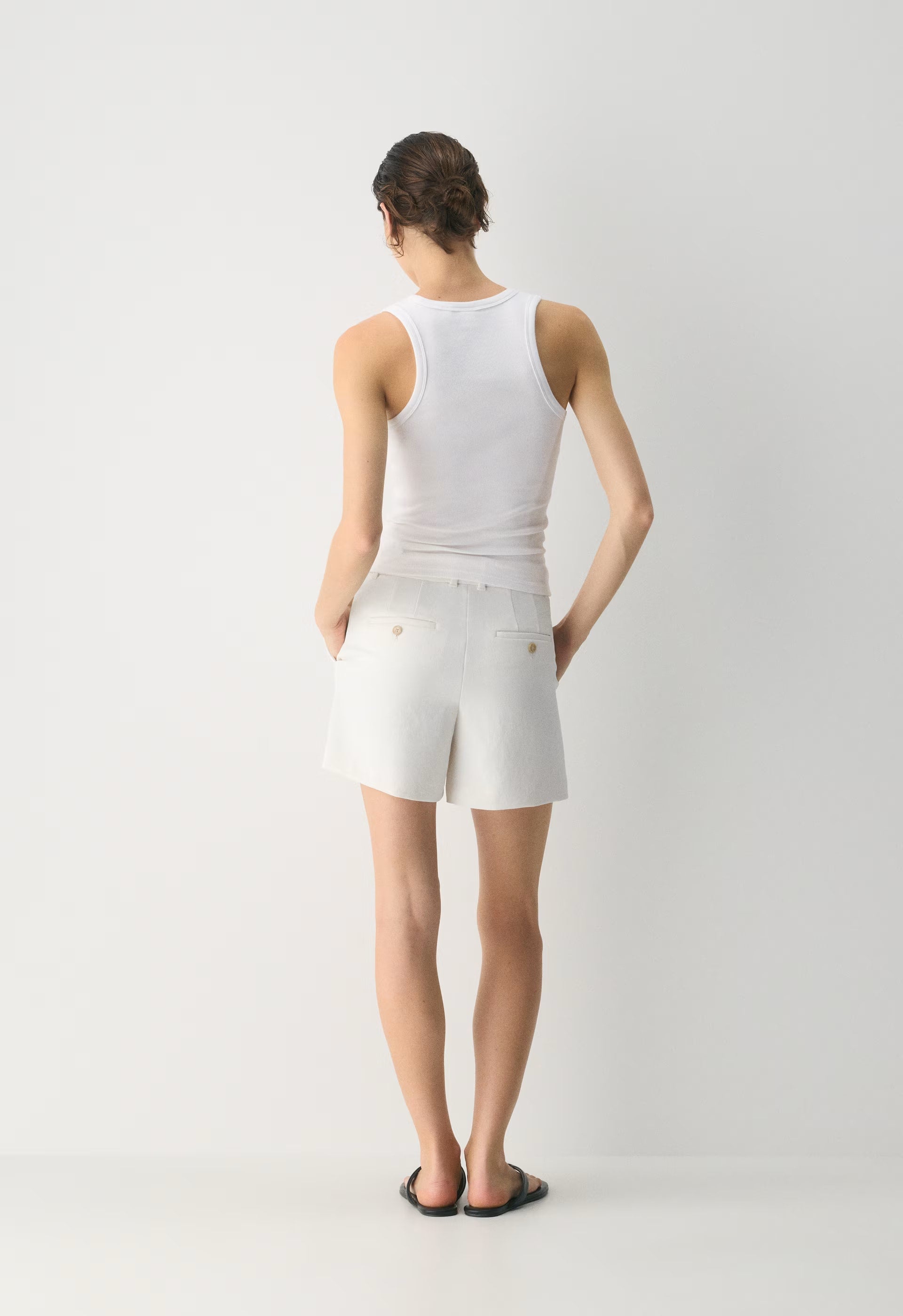 New Agency Mid-Thigh Short - Crepette™ - LIGHT BIRCH