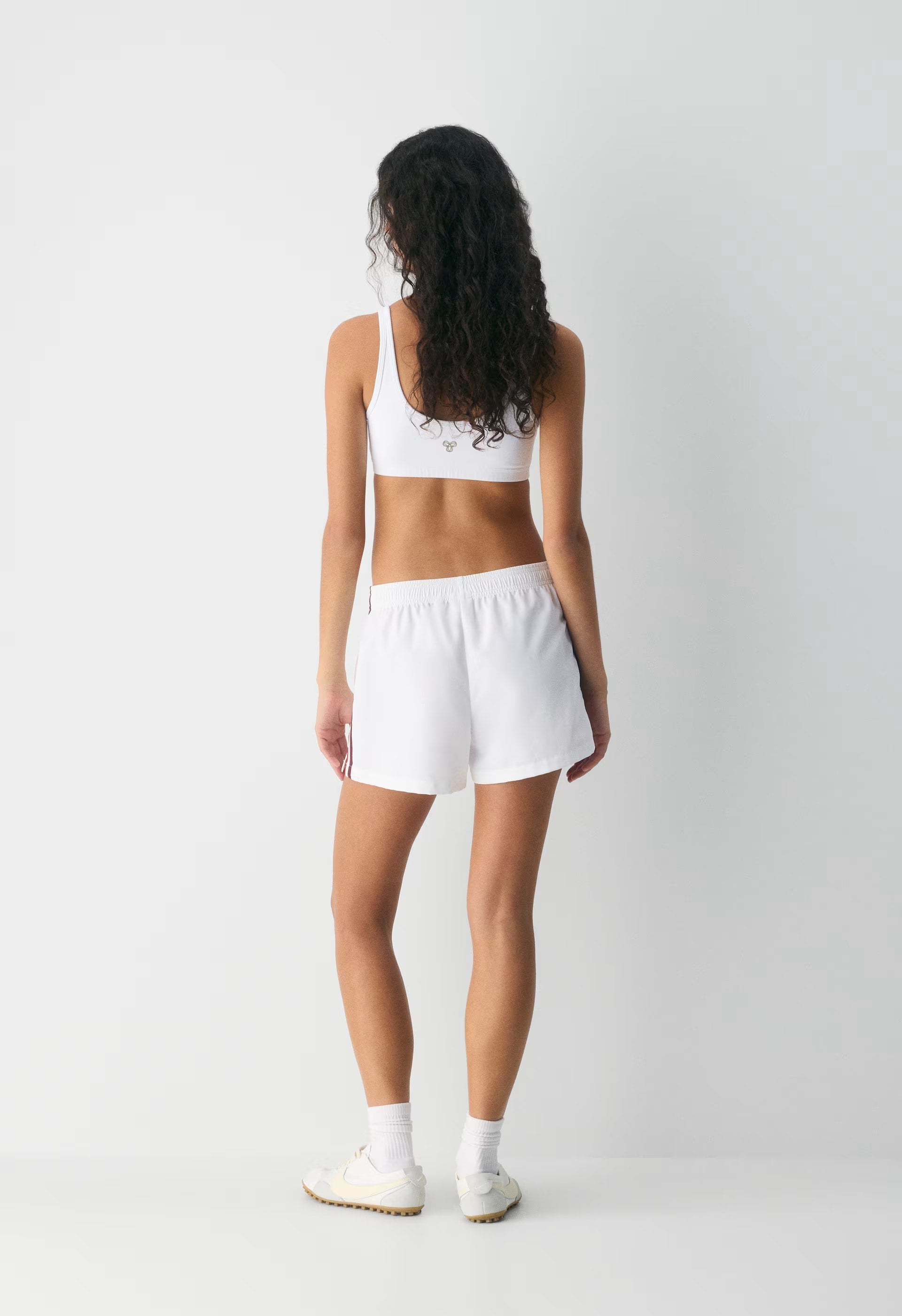 Medallion Mini Short - WHITE/MULTI