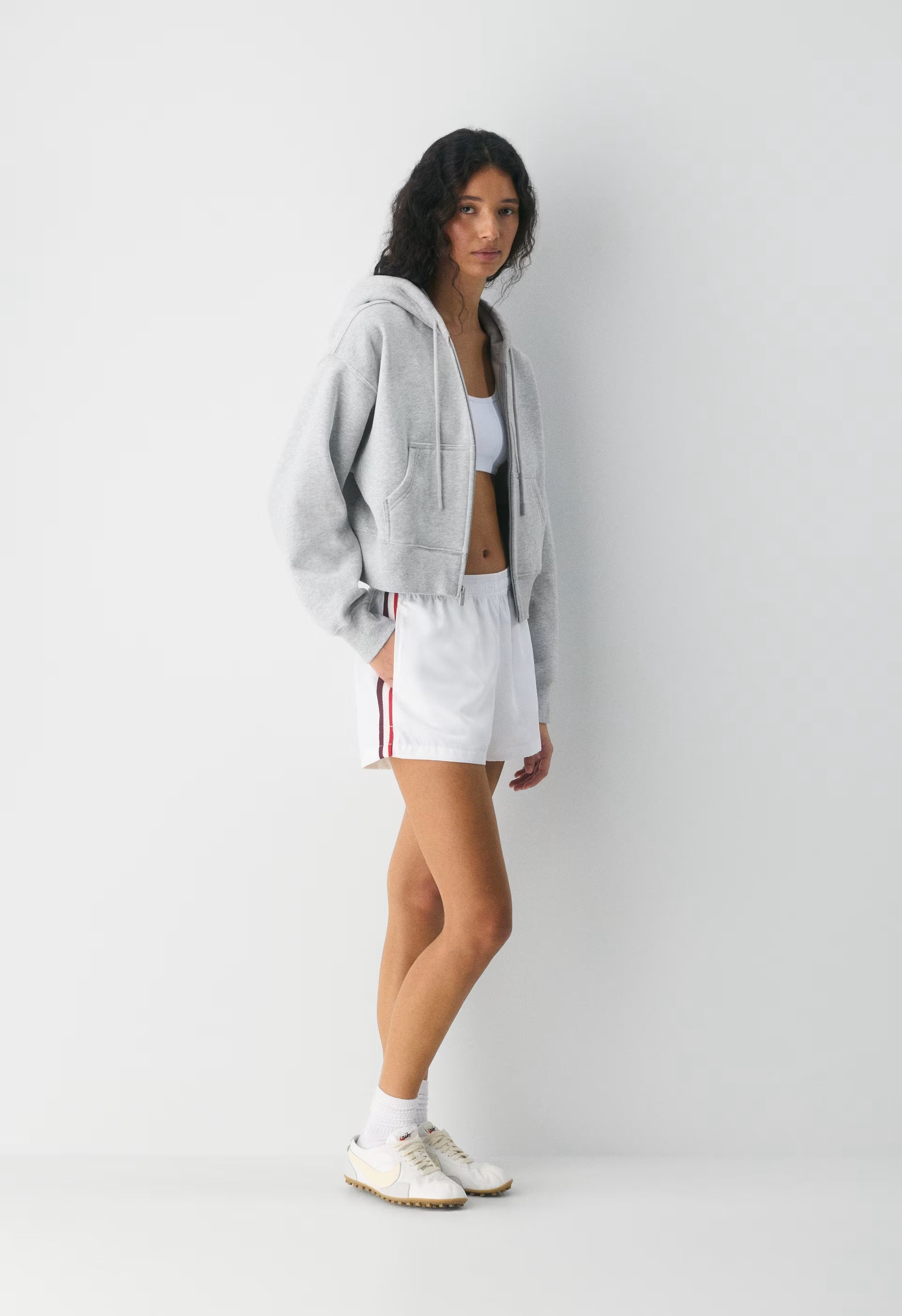 Medallion Mini Short - WHITE/MULTI