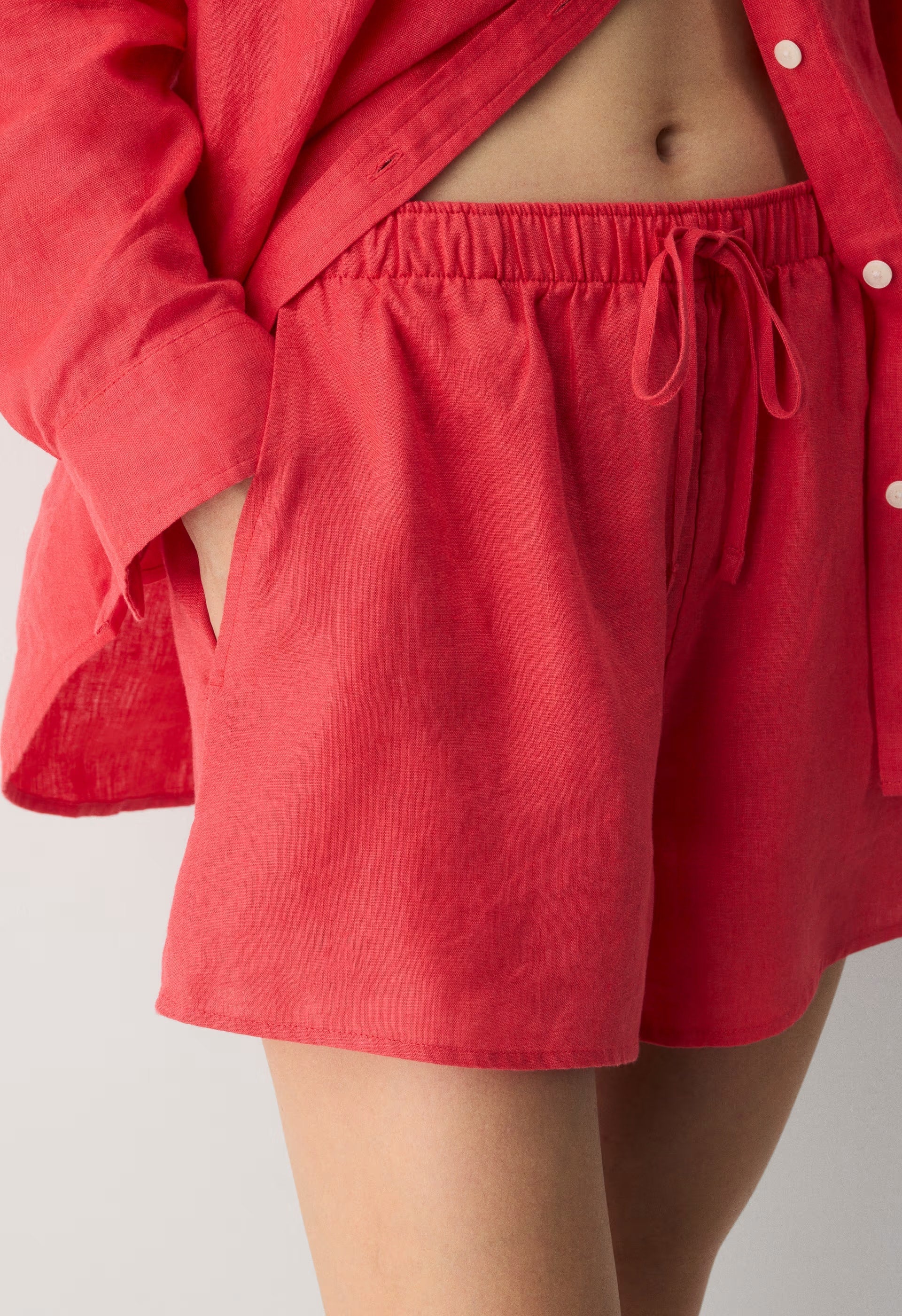 Sail Linen Short - CHERRY RED