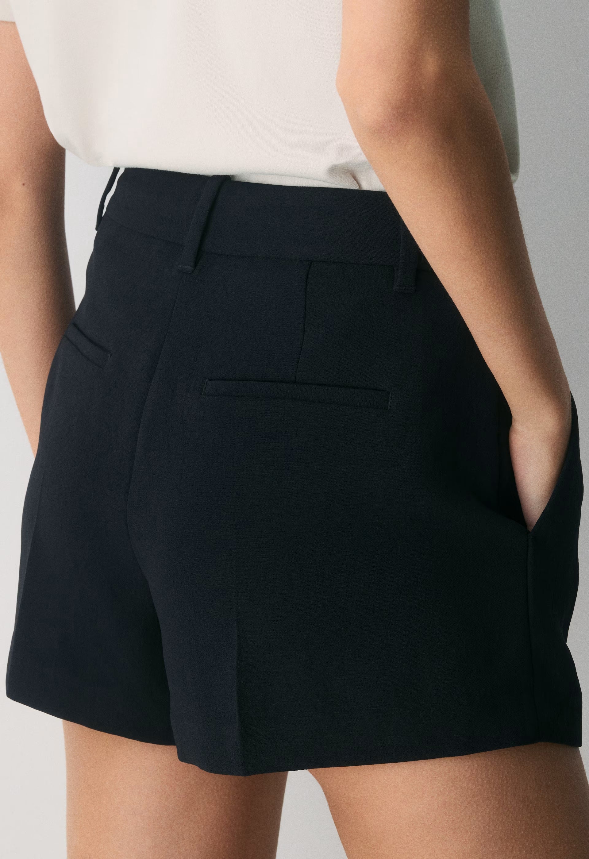 The Effortless Short™ Mini - Crepette™ - VINTAGE NAVY