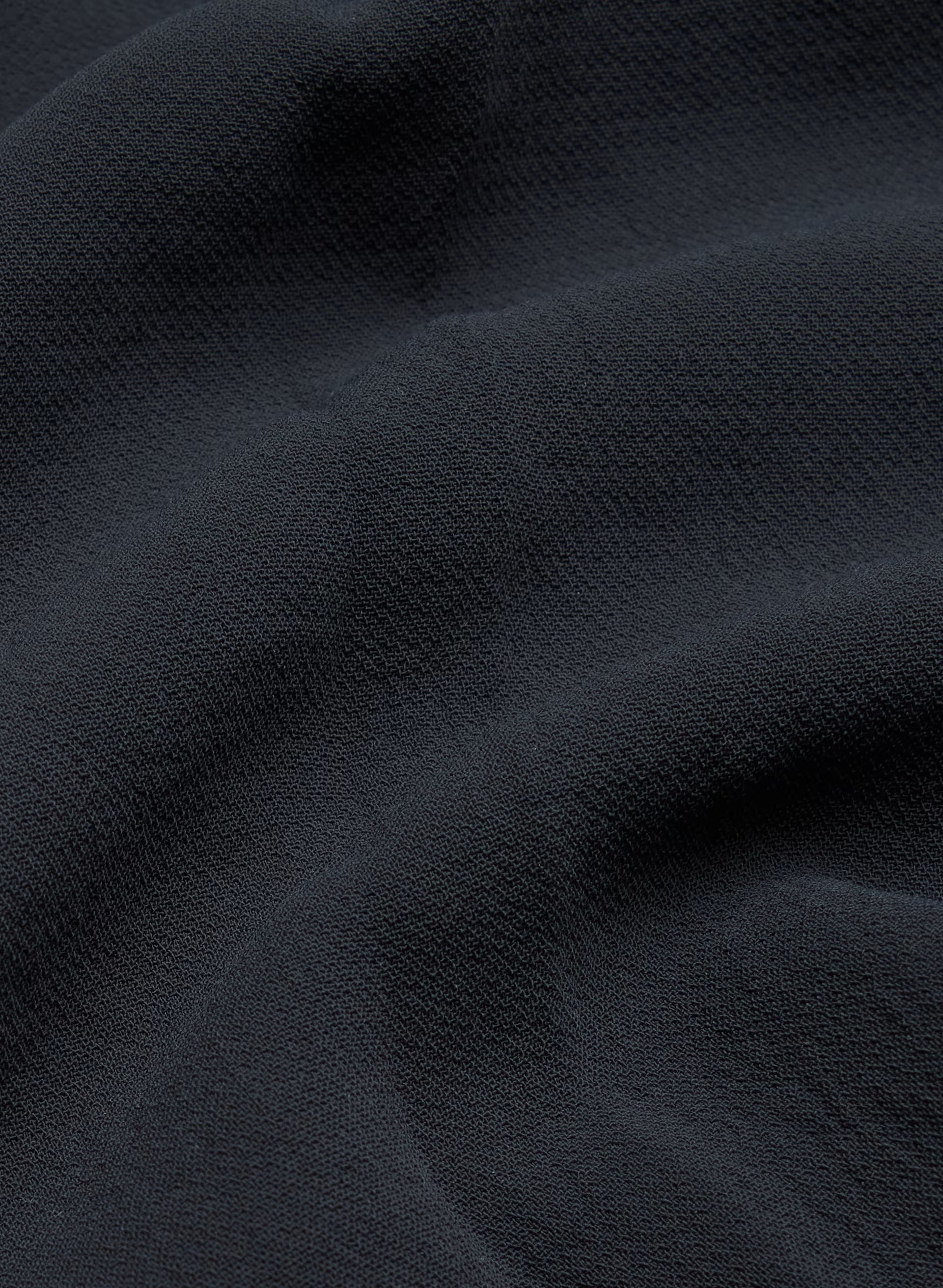 The Effortless Short™ Mid-Thigh - Crepette™ - DARK NIGHT NAVY